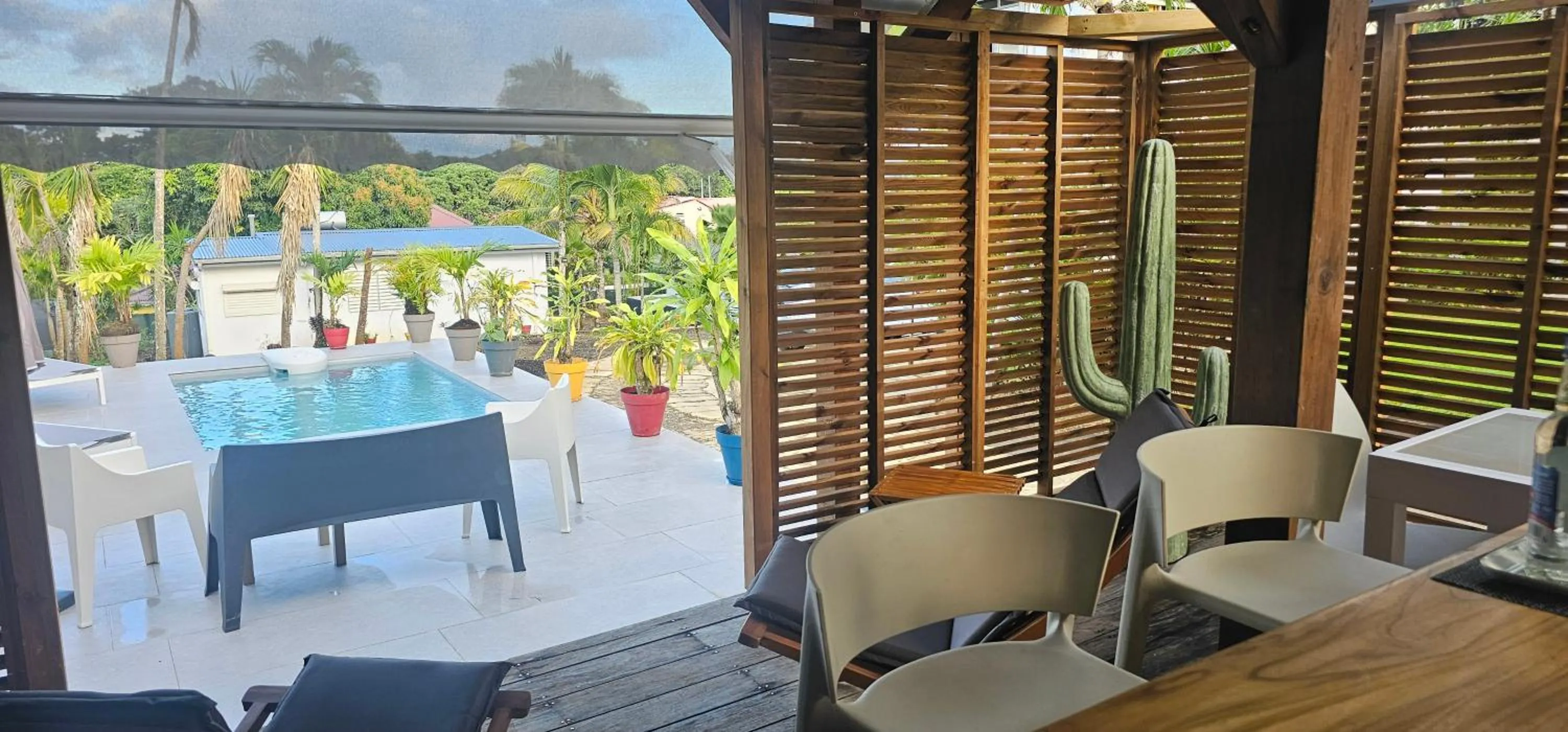 Lounge or bar in Habitation Villa Les Cassias