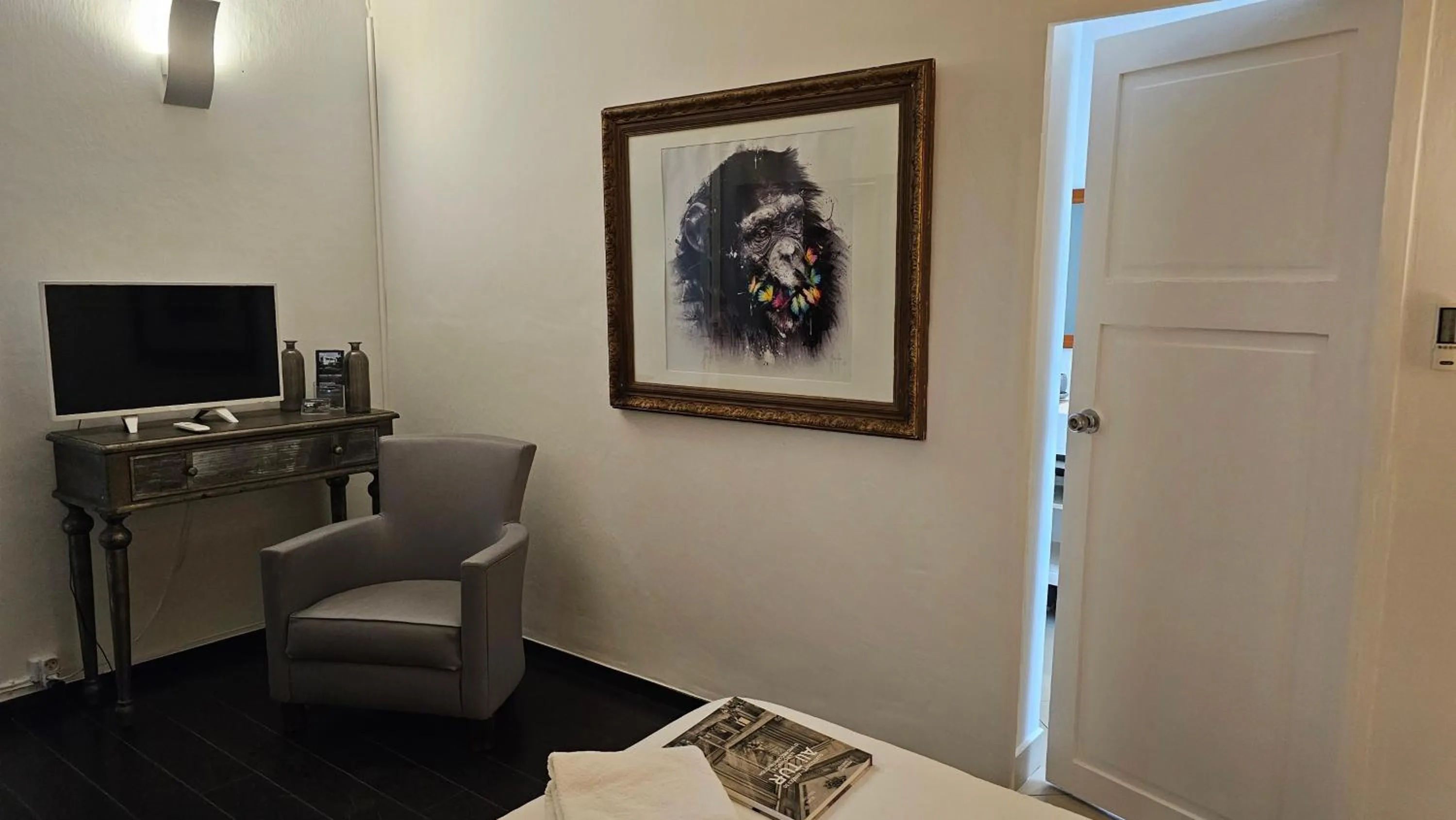 Decorative detail in Habitation Villa Les Cassias