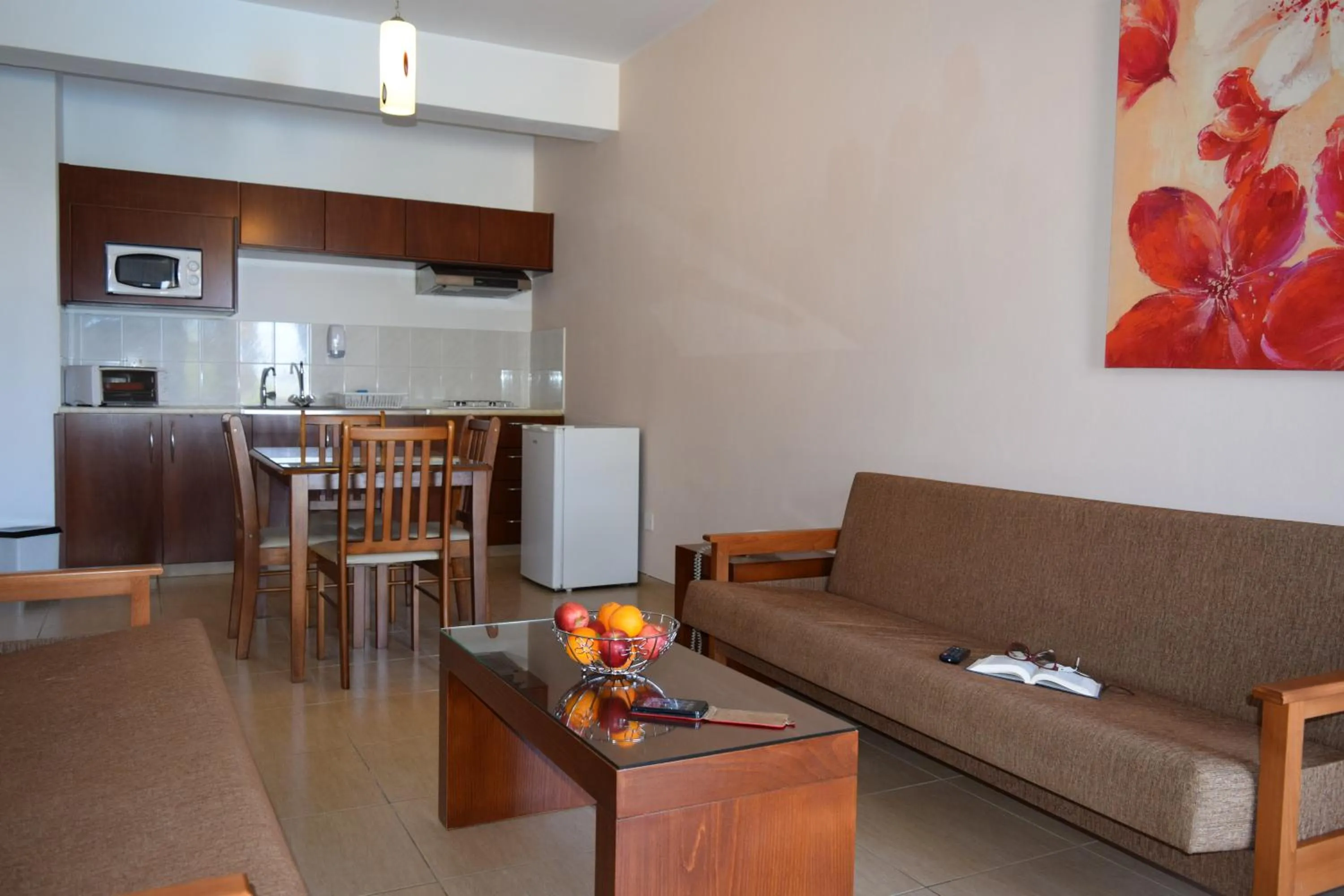 Coffee/tea facilities in Anna Hotel Apartments