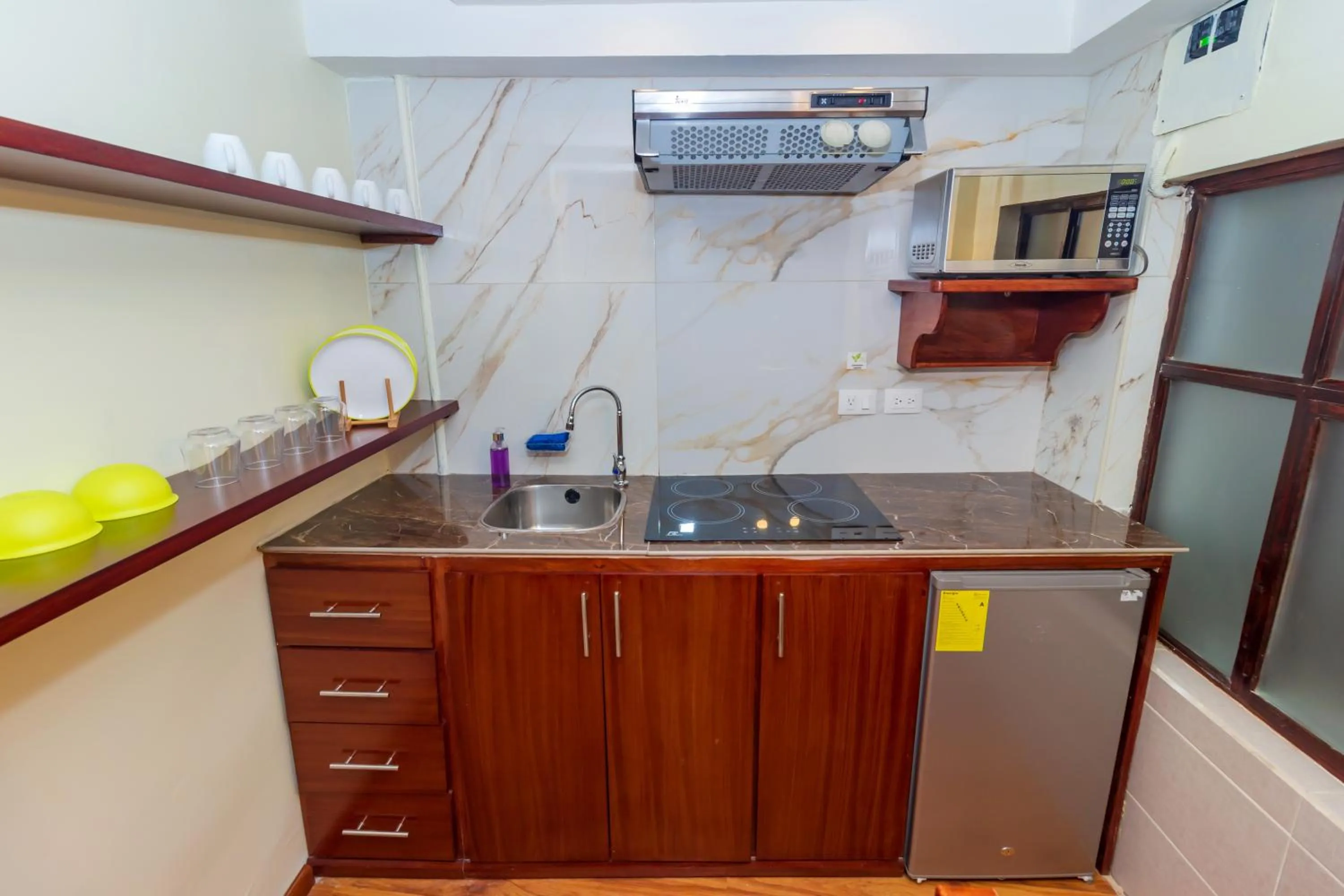 Kitchen or kitchenette in Friends Hotel & Rooftop - Historic Center & Museums