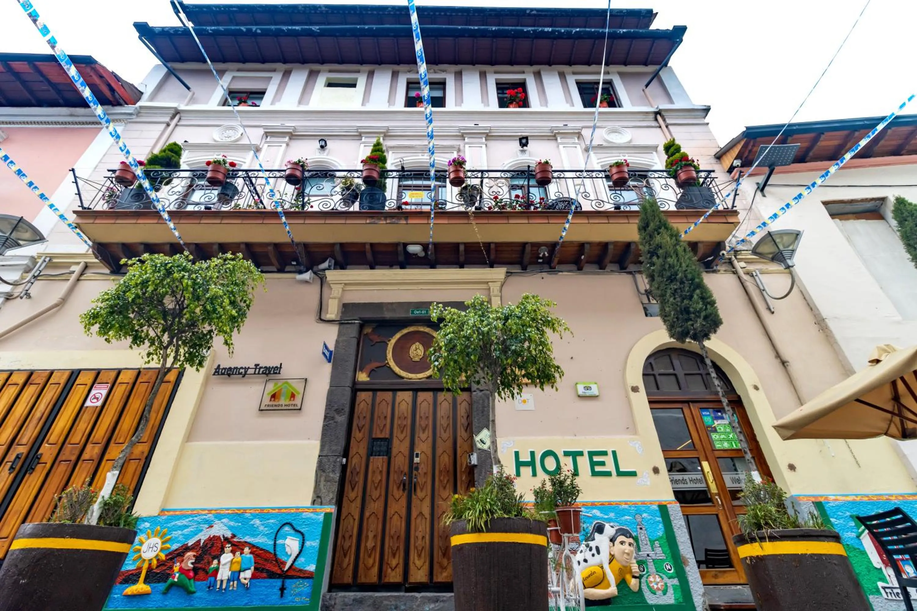 Facade/entrance in Friends Hotel & Rooftop - Historic Center & Museums