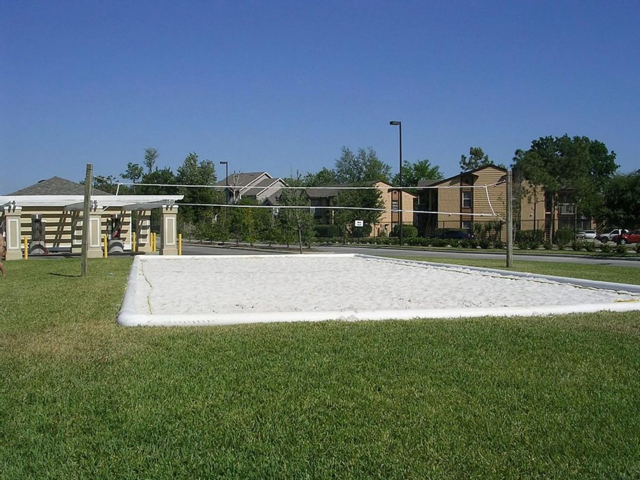 Tennis court in True Happiness, Housing Near Disney Word