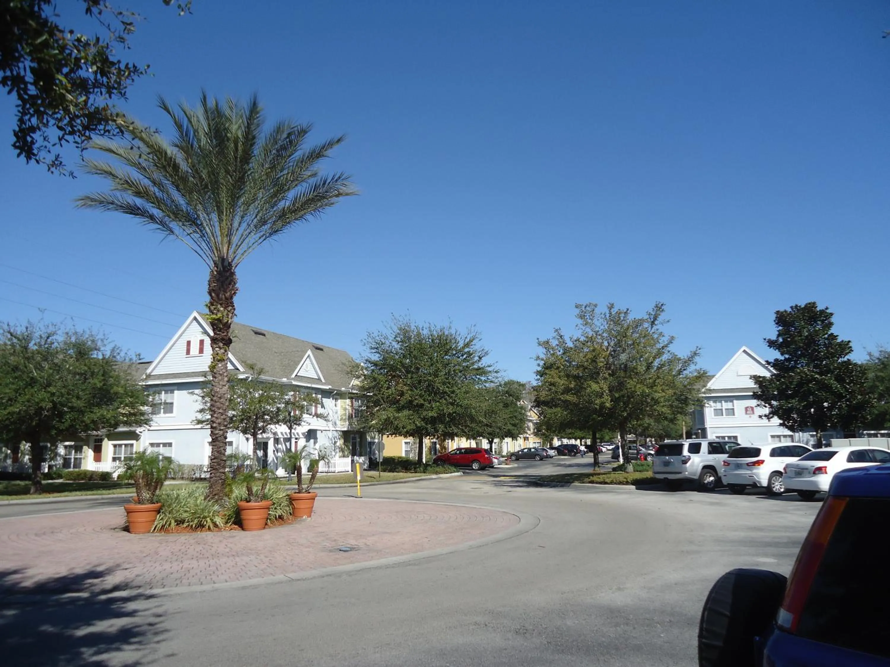 Property building in True Happiness, Housing Near Disney Word