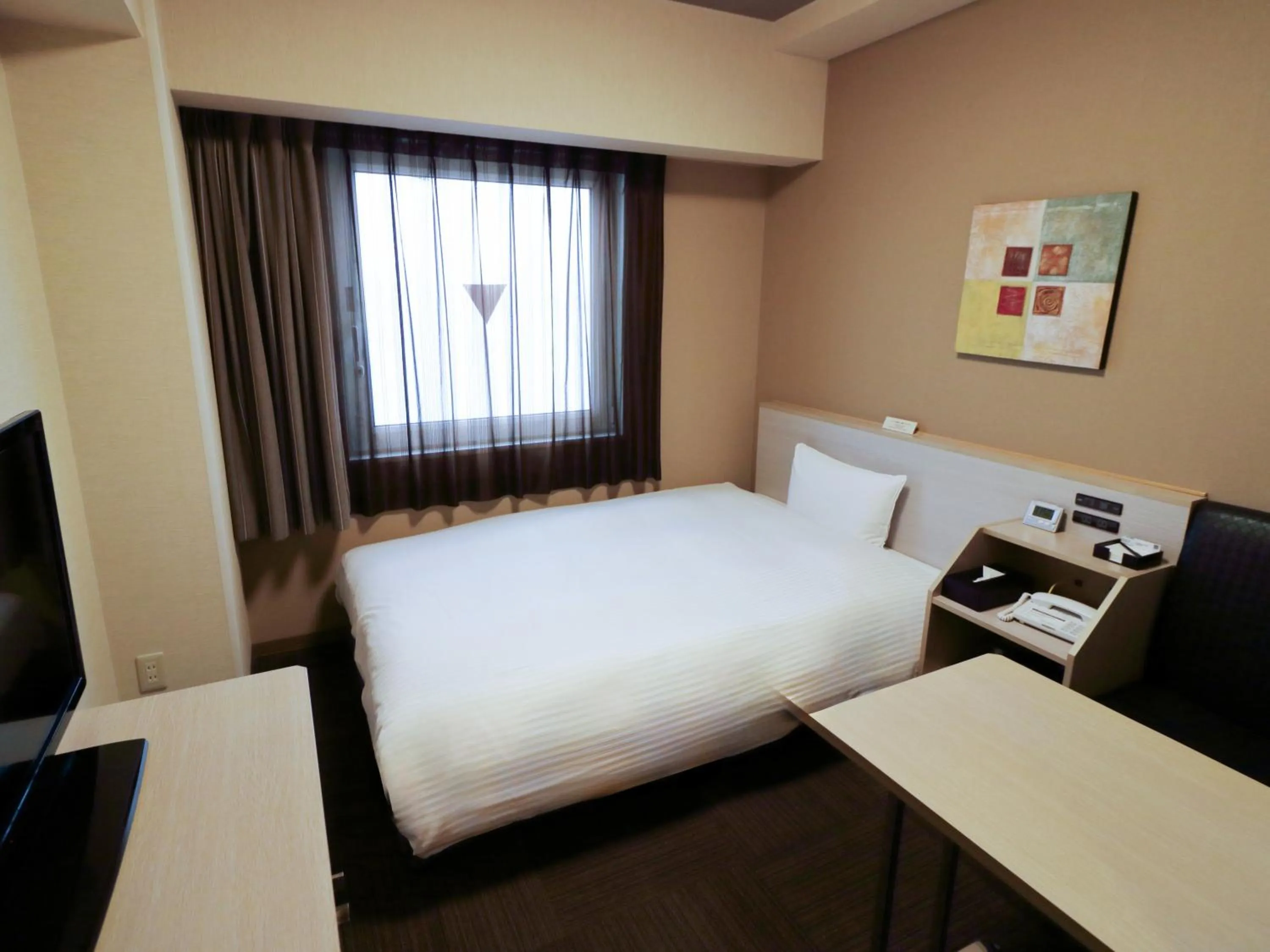 Photo of the whole room, Bed in Hotel Route-Inn Shimizu Inter