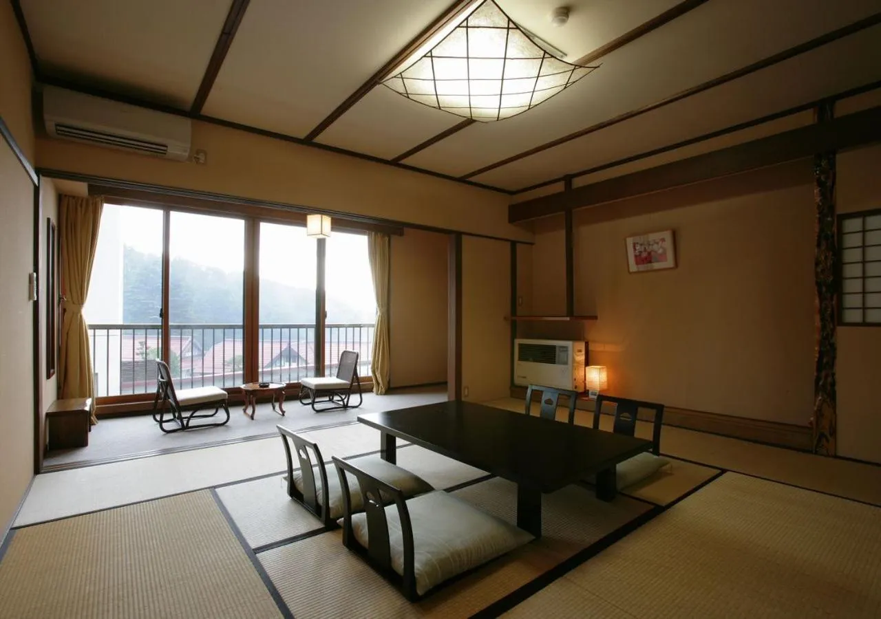 Photo of the whole room in Hishino Onsen Tokiwakan