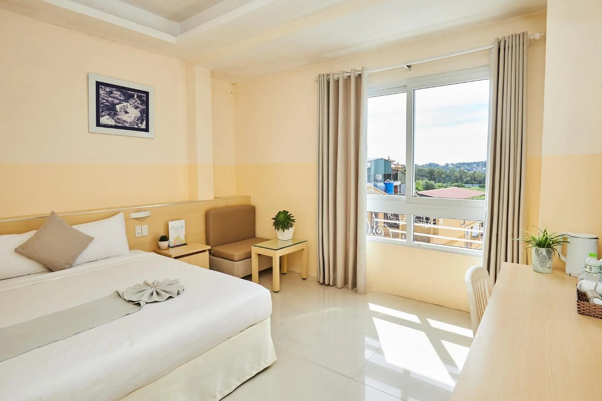 Bed in Ngoc Nguyen Anh Hotel Da Lat