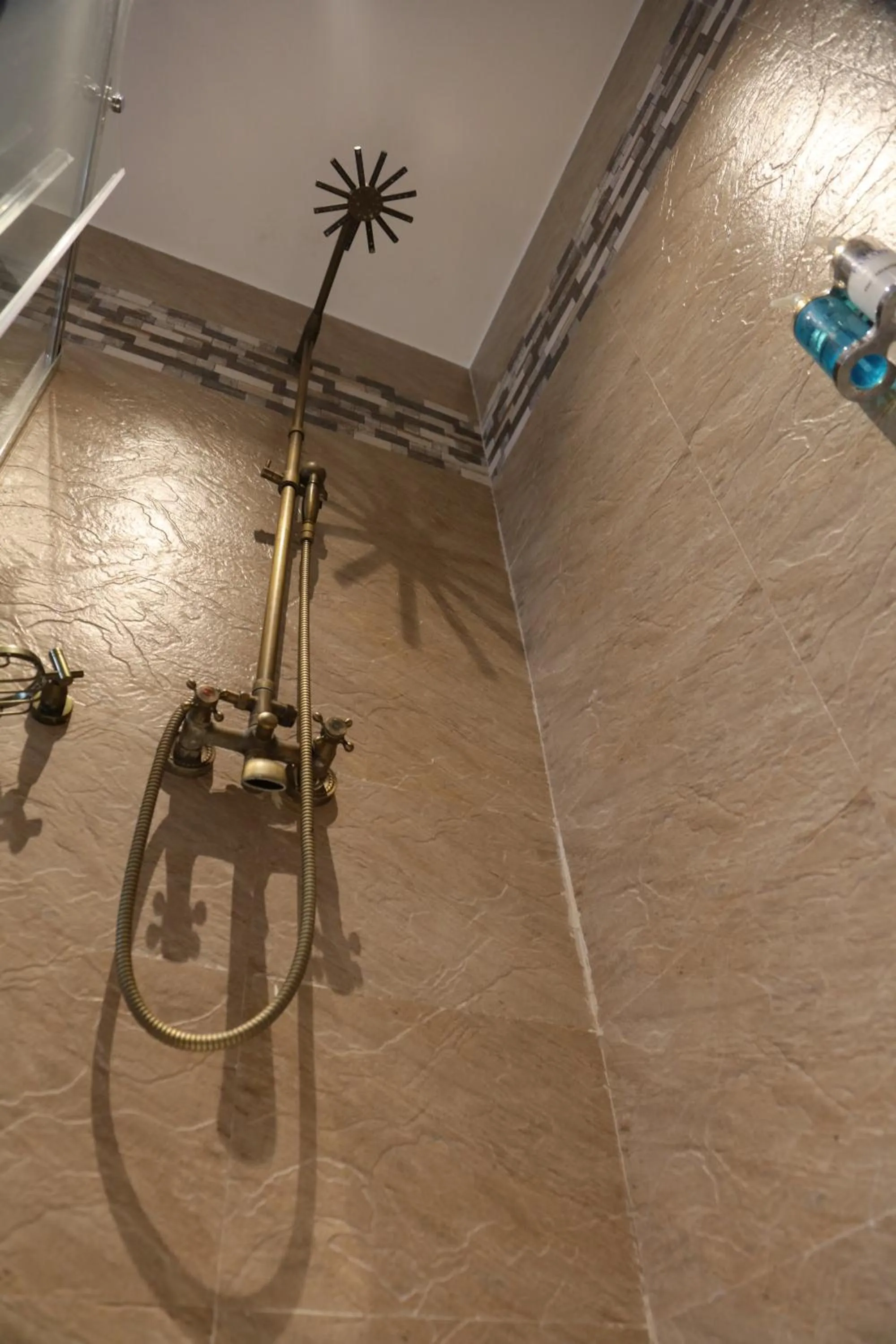 Shower in Panari Resort, BW Signature Collection