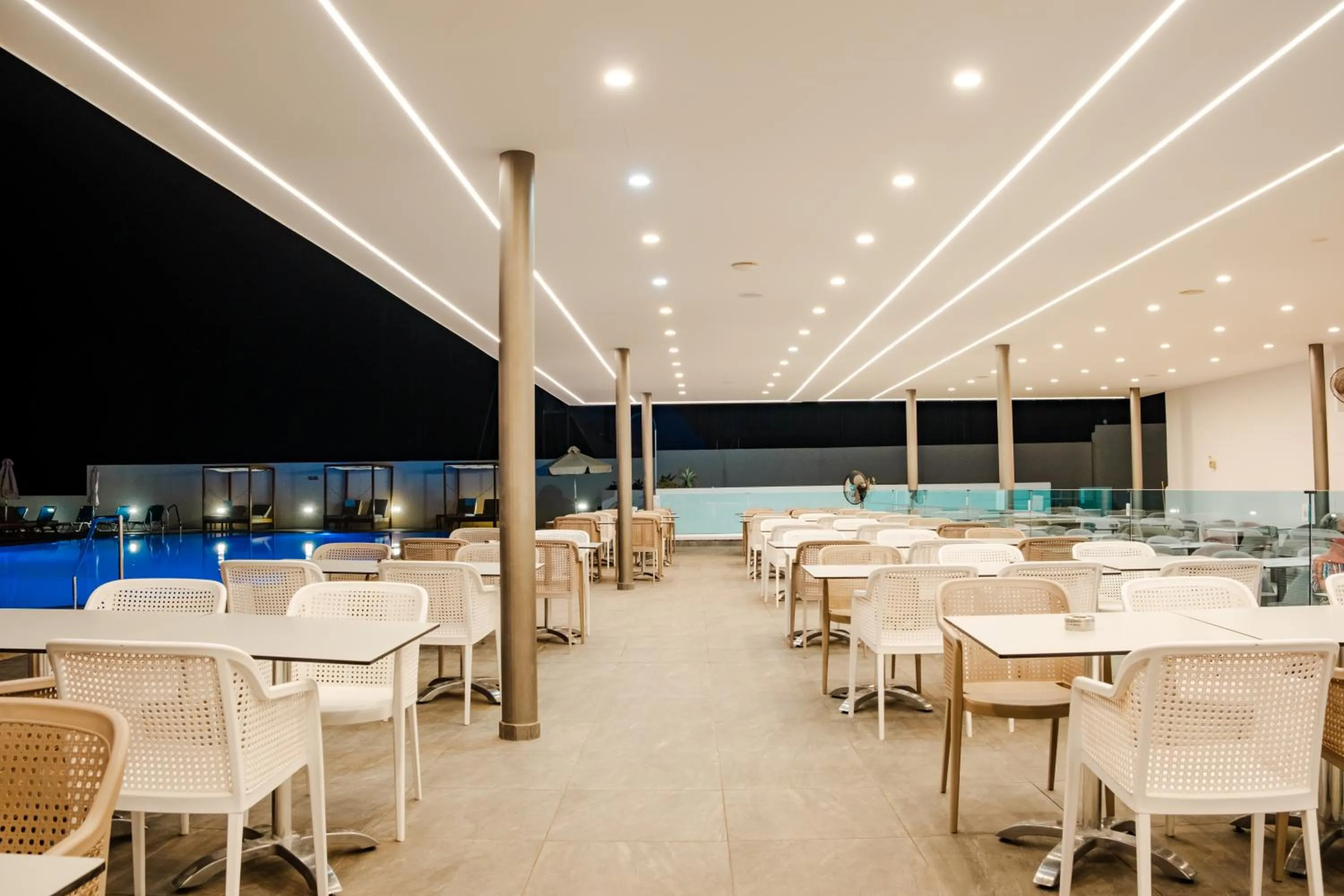 Swimming pool in Kapetanios Bay Hotel Protaras