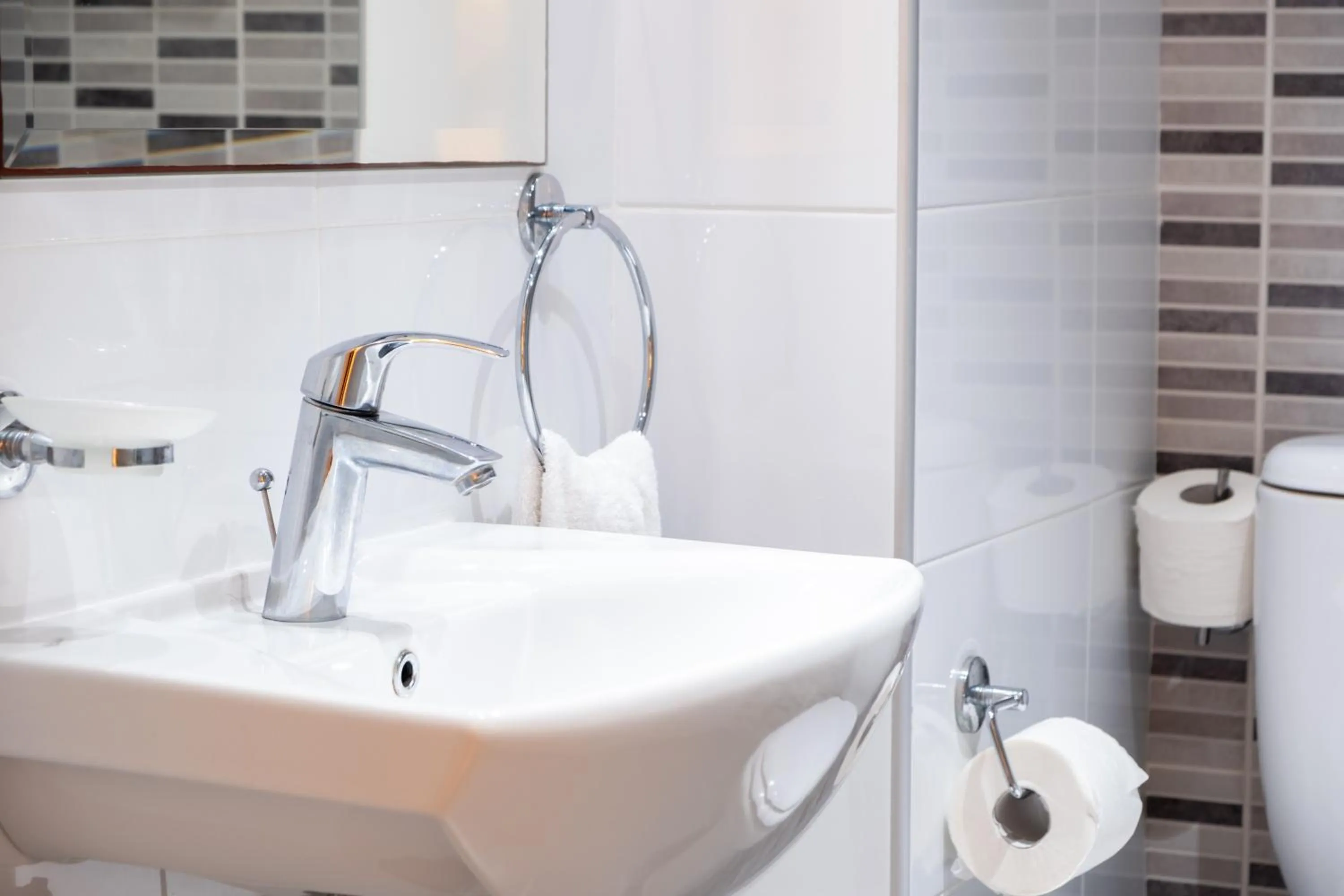 Bathroom in Kapetanios Bay Hotel Protaras