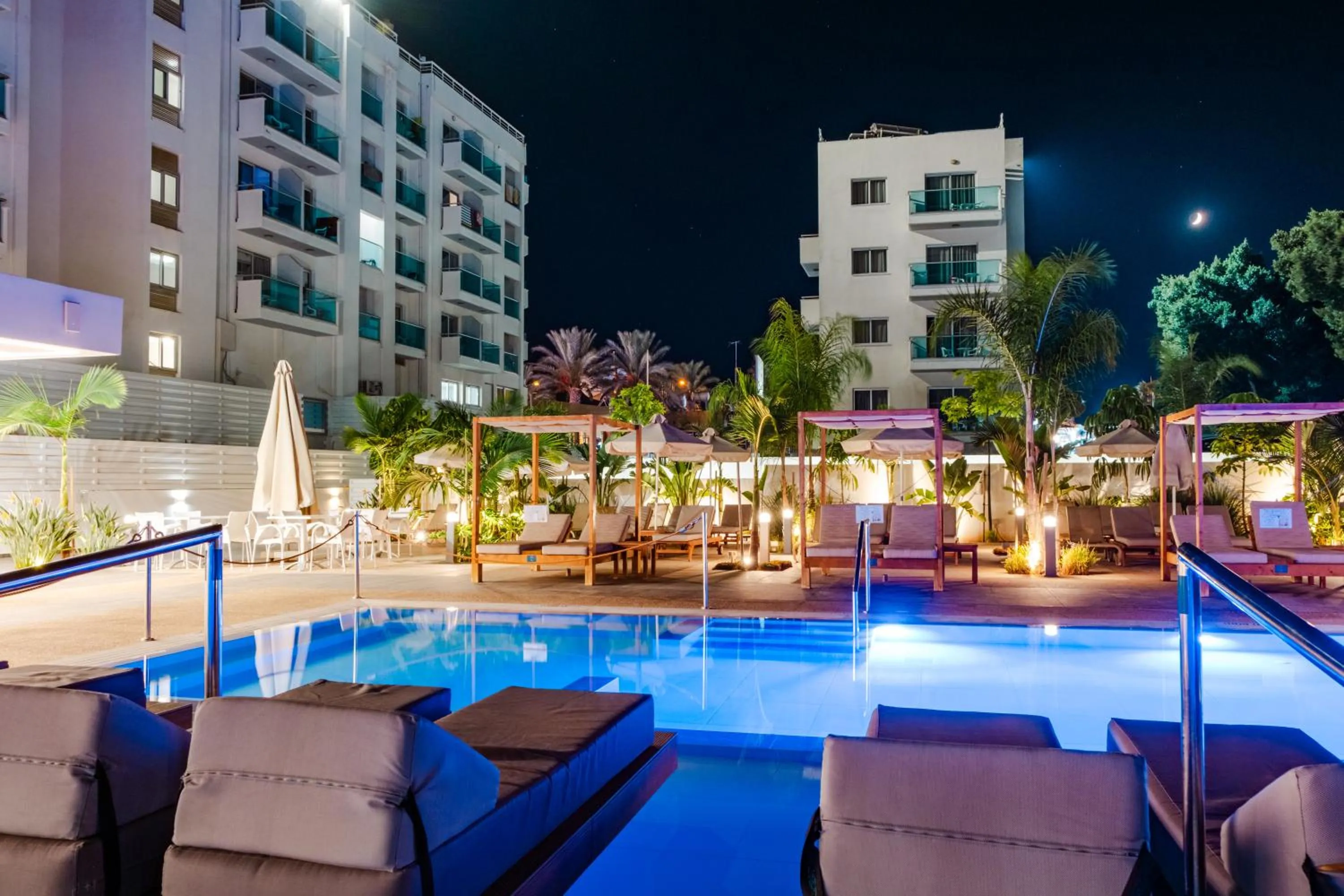 Night in Kapetanios Bay Hotel Protaras