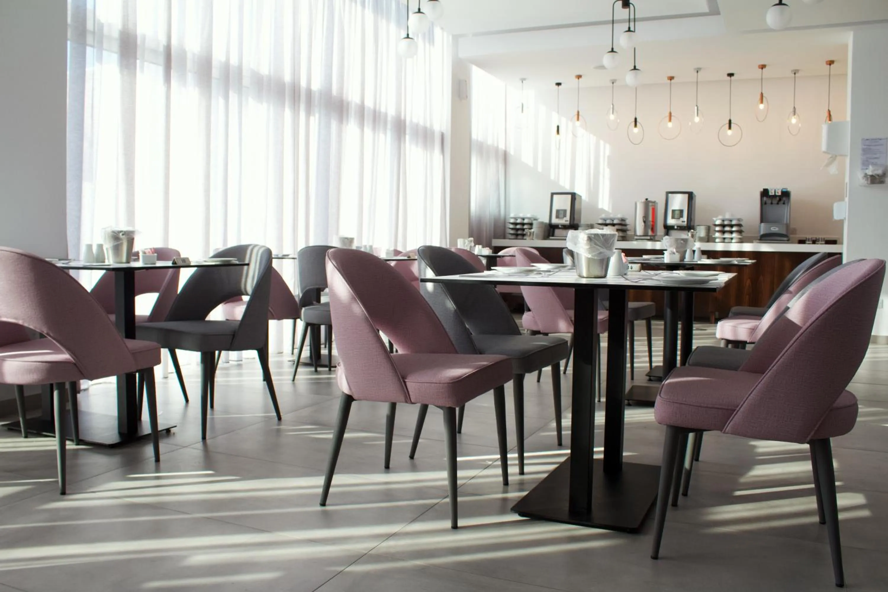 Restaurant/places to eat in Kapetanios Bay Hotel Protaras