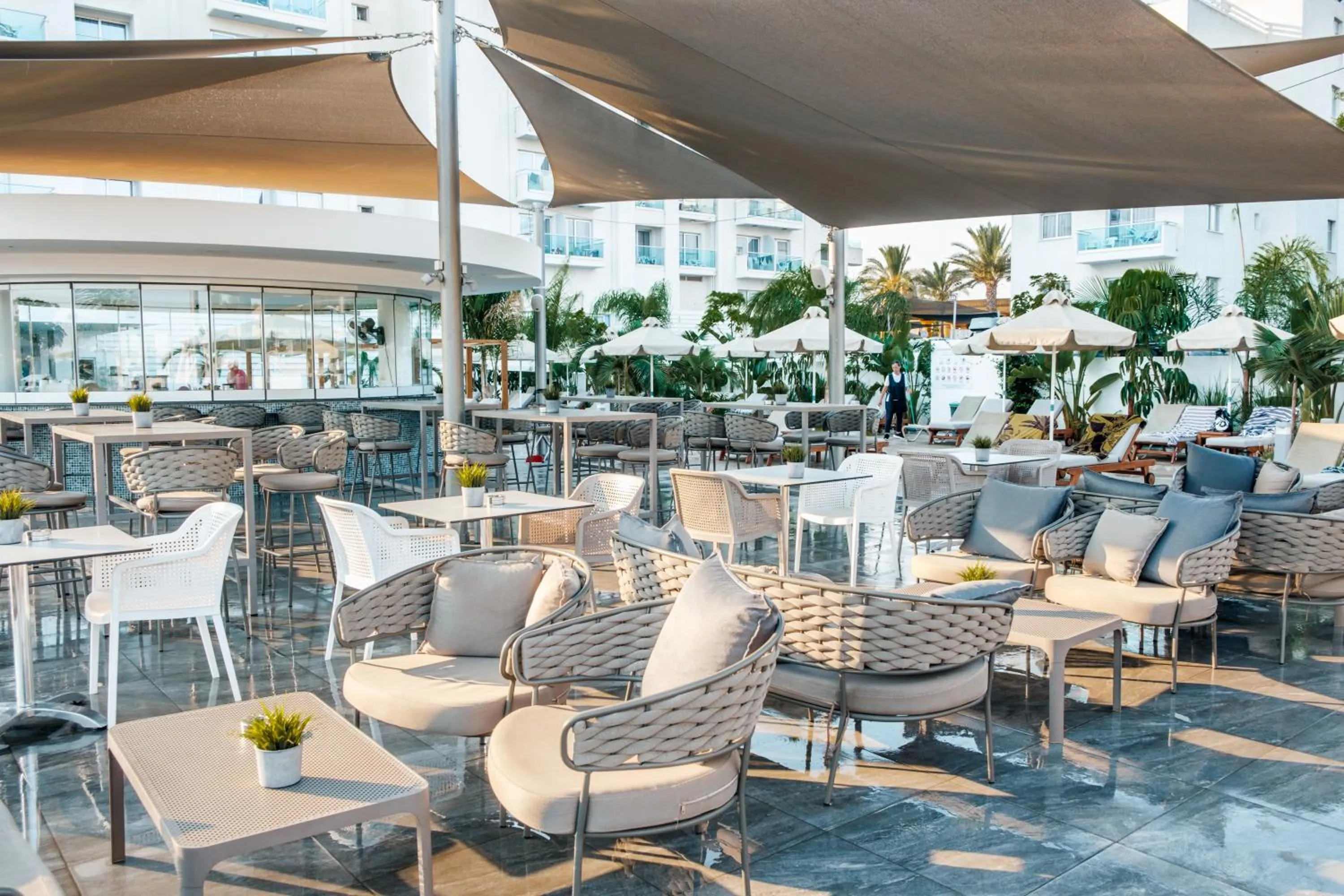 Restaurant/places to eat in Kapetanios Bay Hotel Protaras