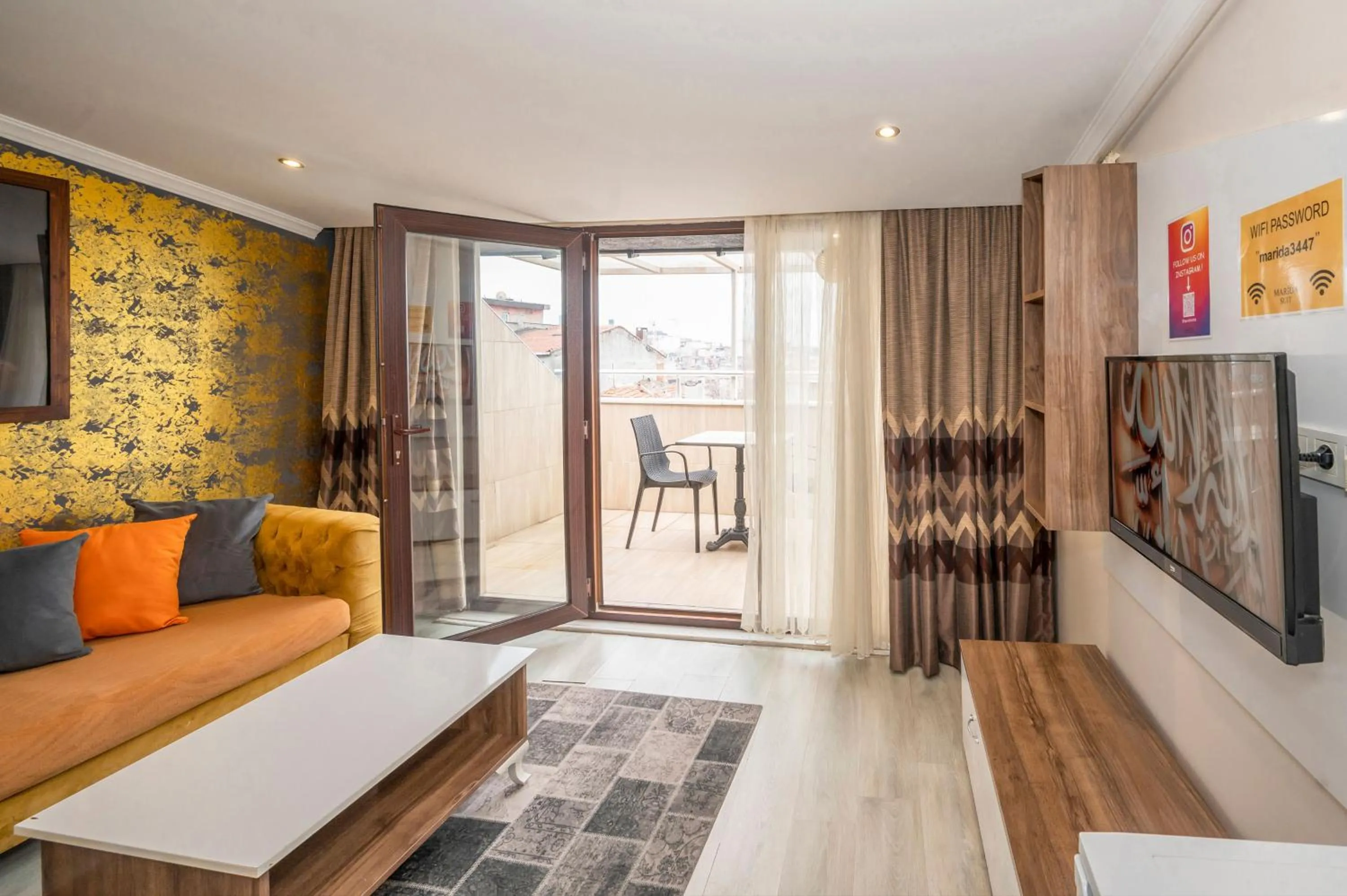 Living room in Marida Suit - Istanbul Taksim