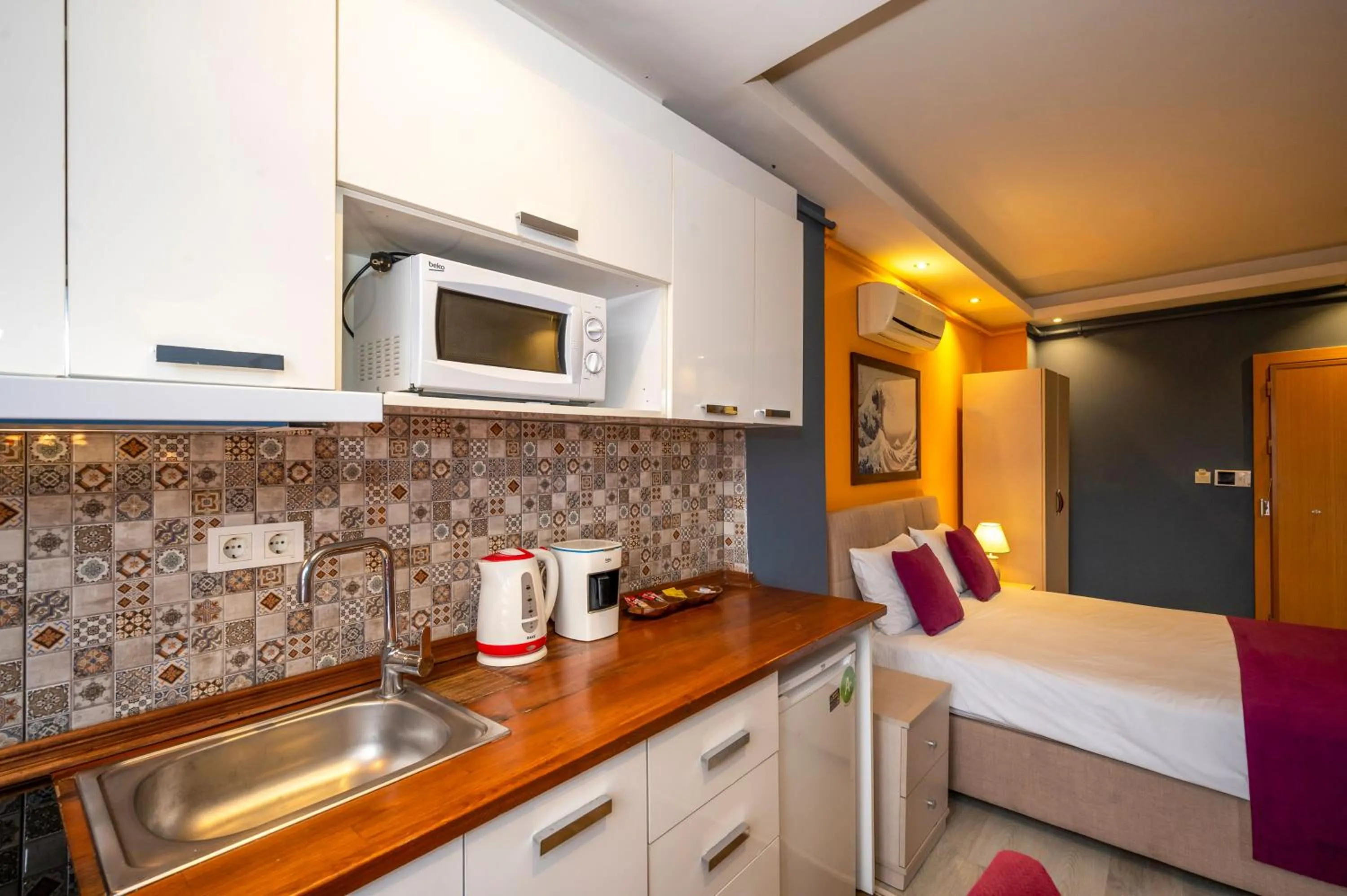 Kitchen or kitchenette in Marida Suit - Istanbul Taksim