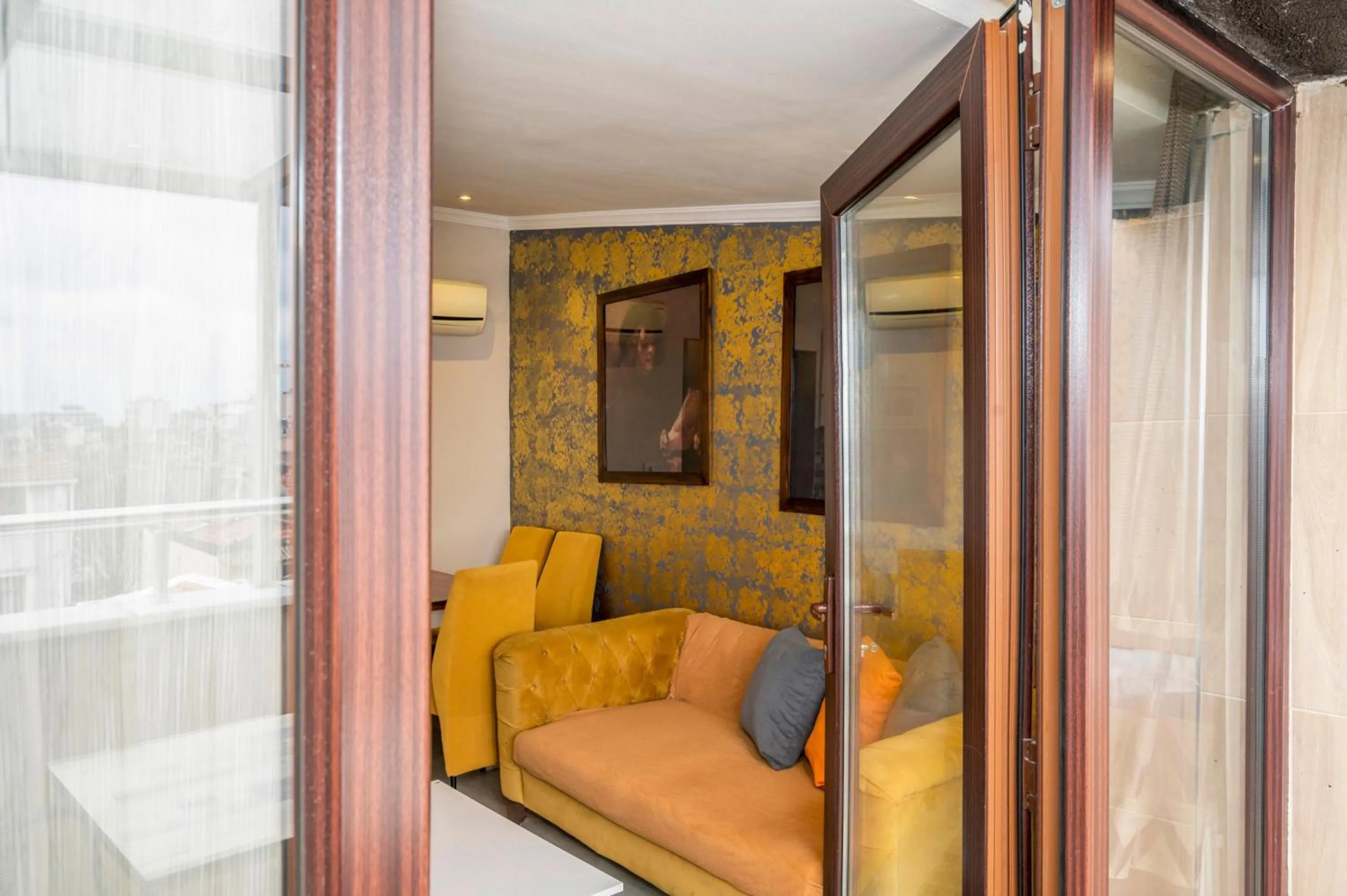 Living room in Marida Suit - Istanbul Taksim
