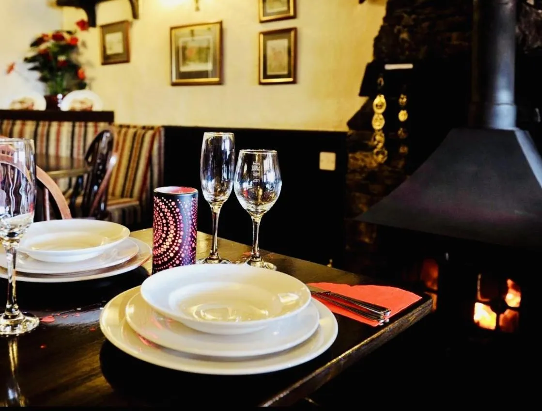 Lounge or bar in Rusland Pool Hotel