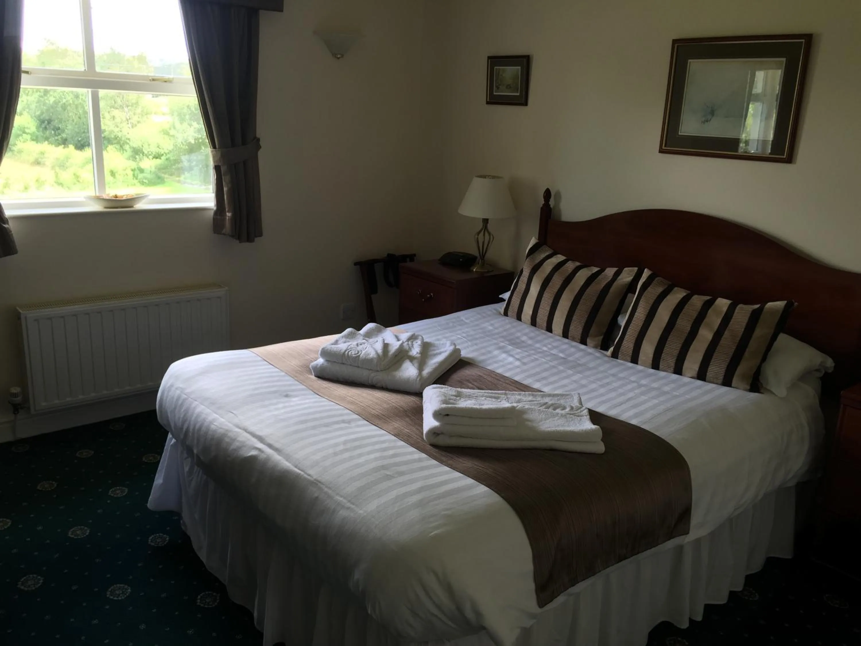 Bedroom in Rusland Pool Hotel