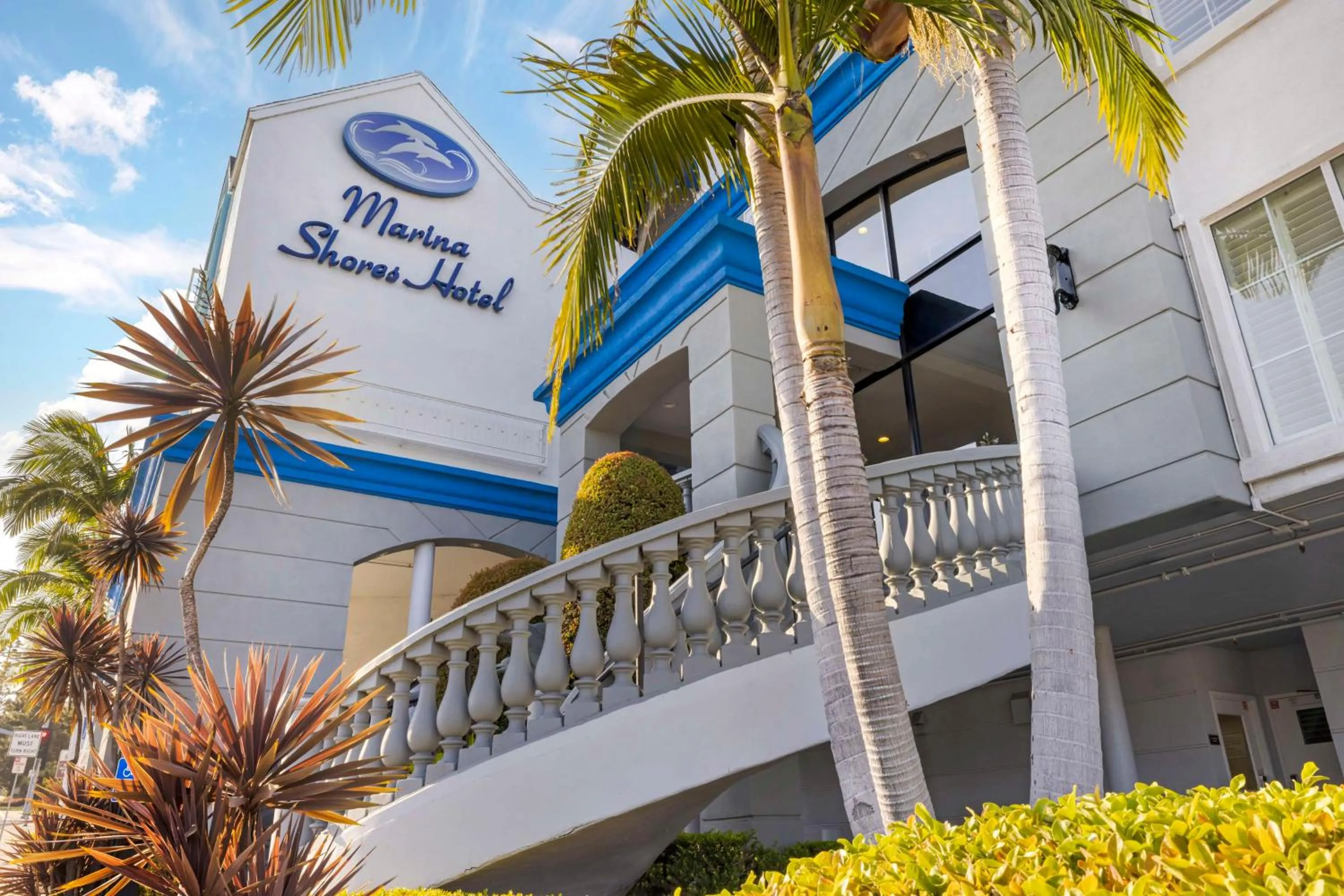 Property building in Best Western Plus Marina Shores Hotel