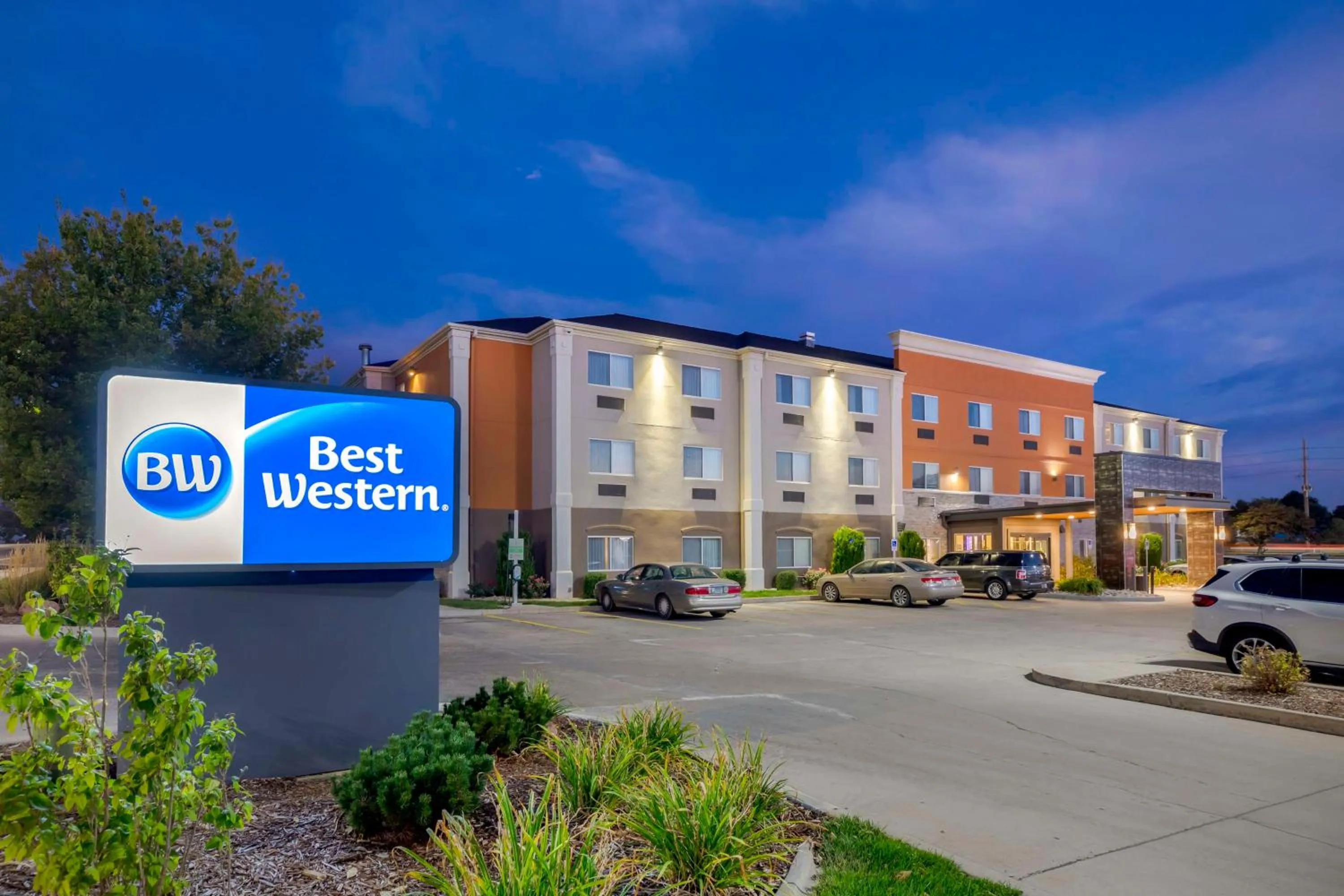 Property building in Best Western Greeley