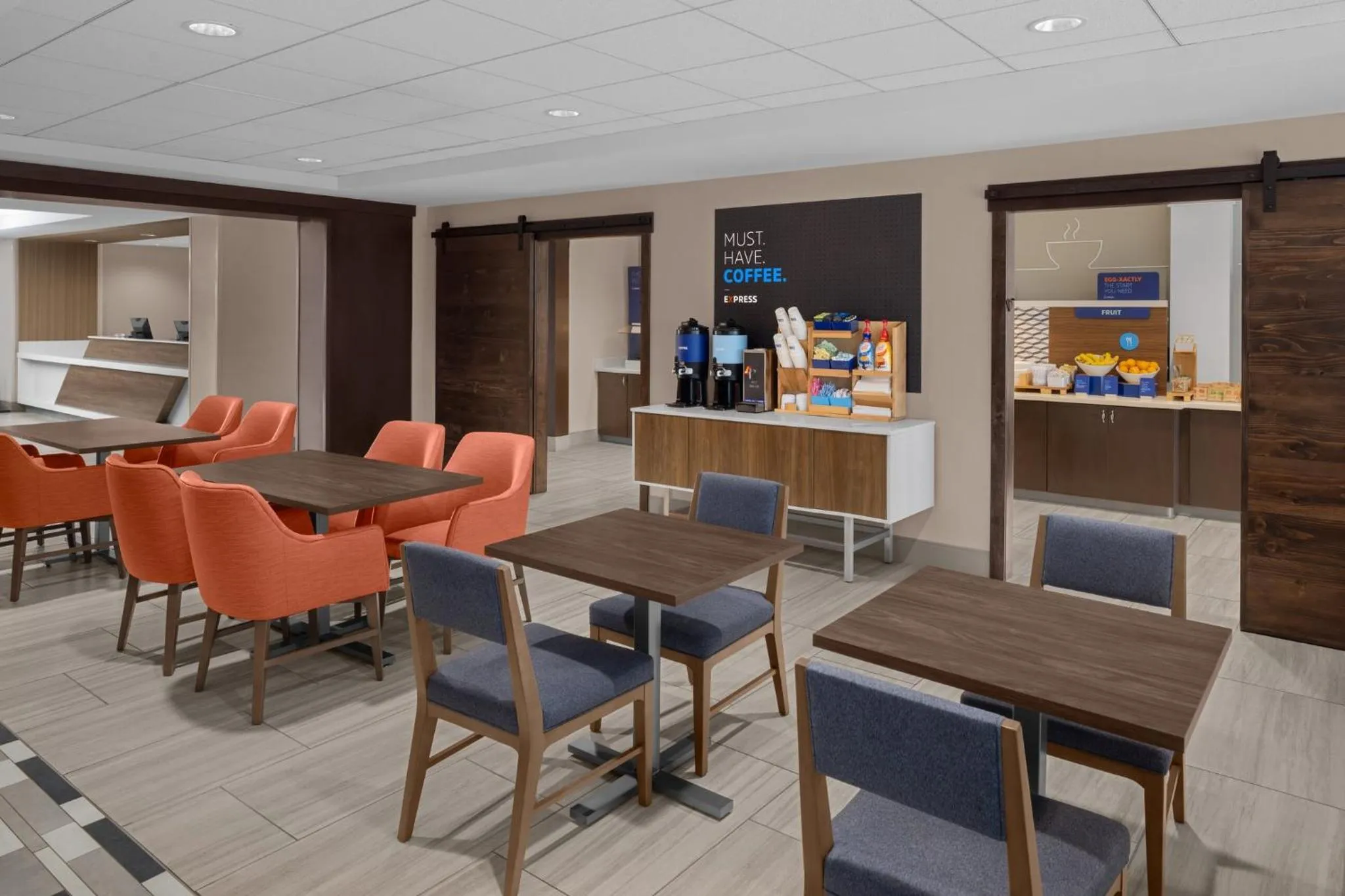 Breakfast in Holiday Inn Express & Suites Midland Loop 250 by IHG