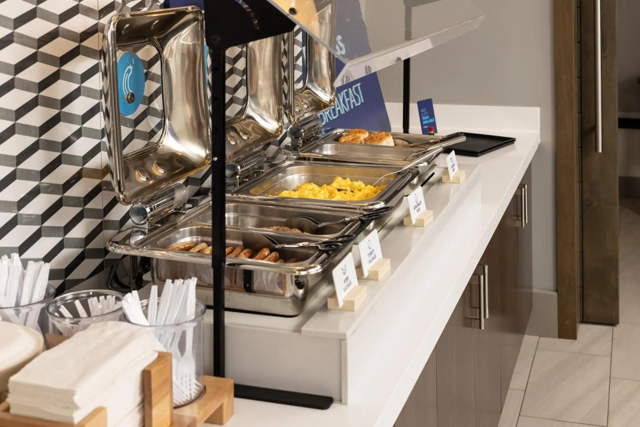 Breakfast in Holiday Inn Express Hotel & Suites Festus-South St. Louis by IHG