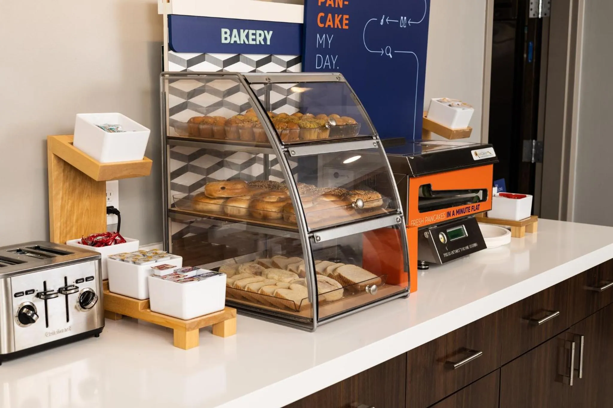 Breakfast in Holiday Inn Express Hotel & Suites Festus-South St. Louis by IHG