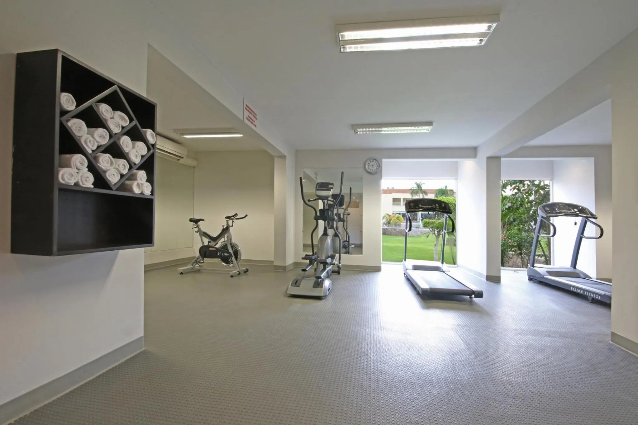 Fitness centre/facilities in voco Hermosillo by IHG