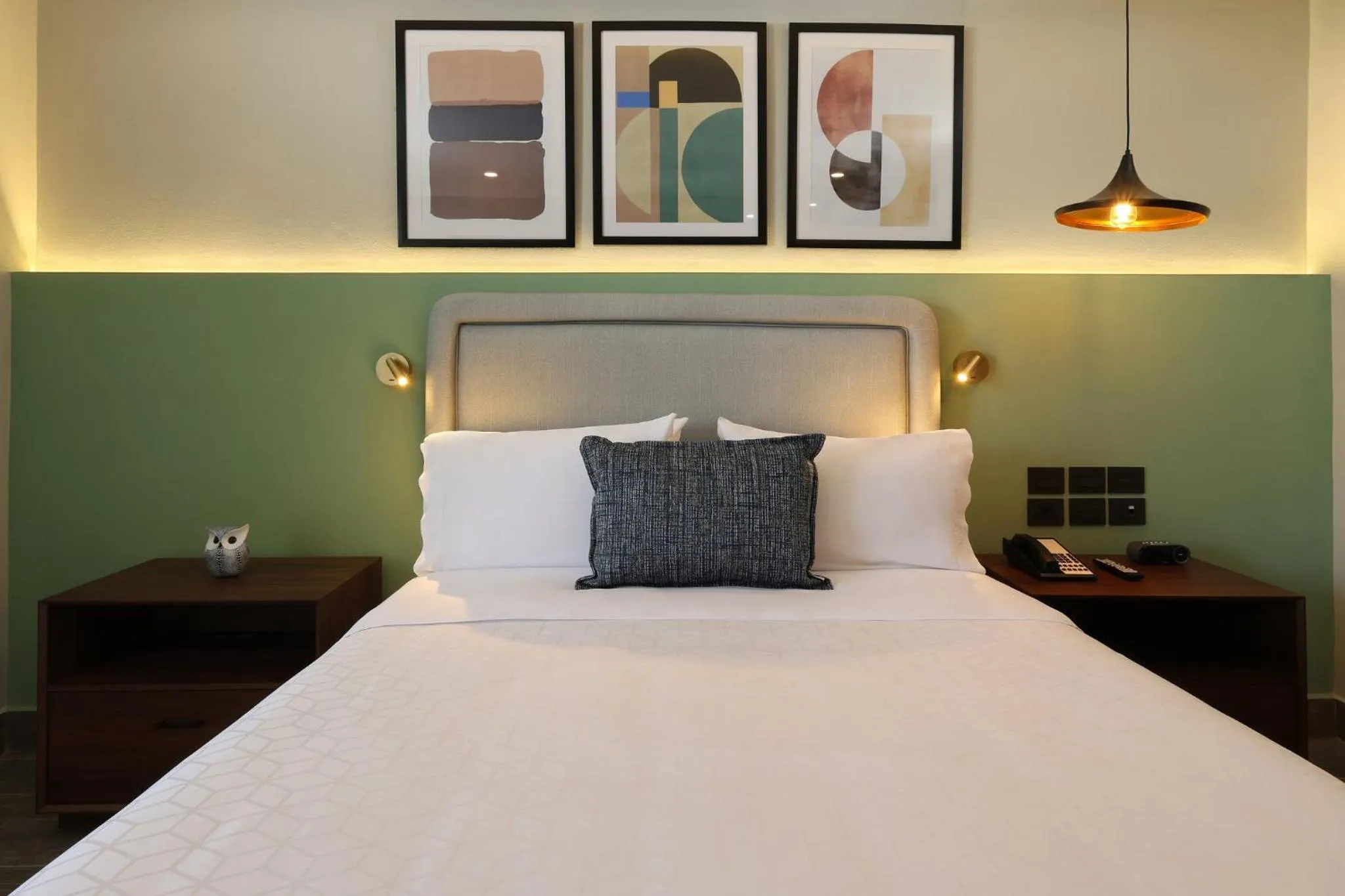 Photo of the whole room, Bed in voco Hermosillo by IHG