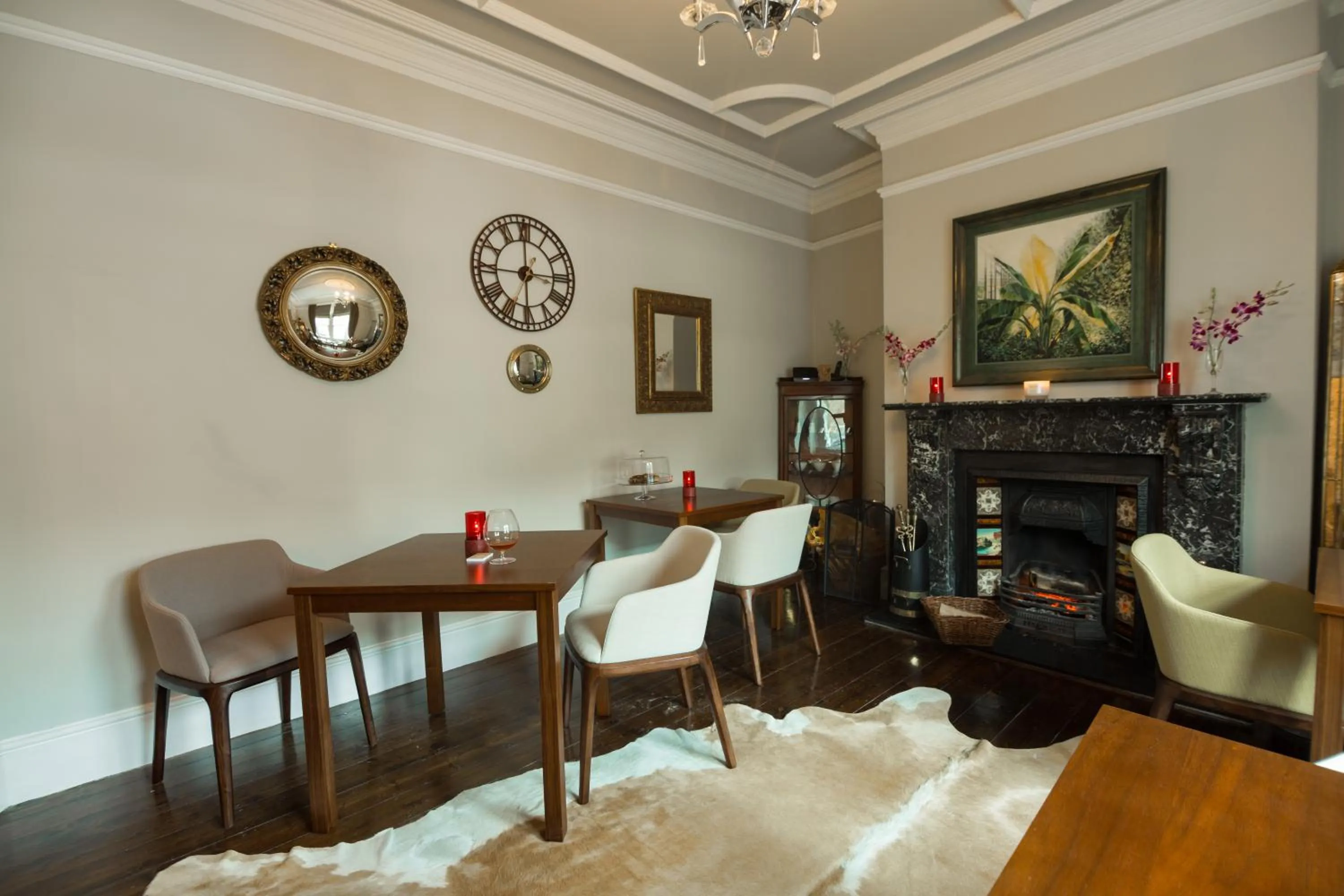 Lounge or bar in St Valery Boutique Bed + Breakfast