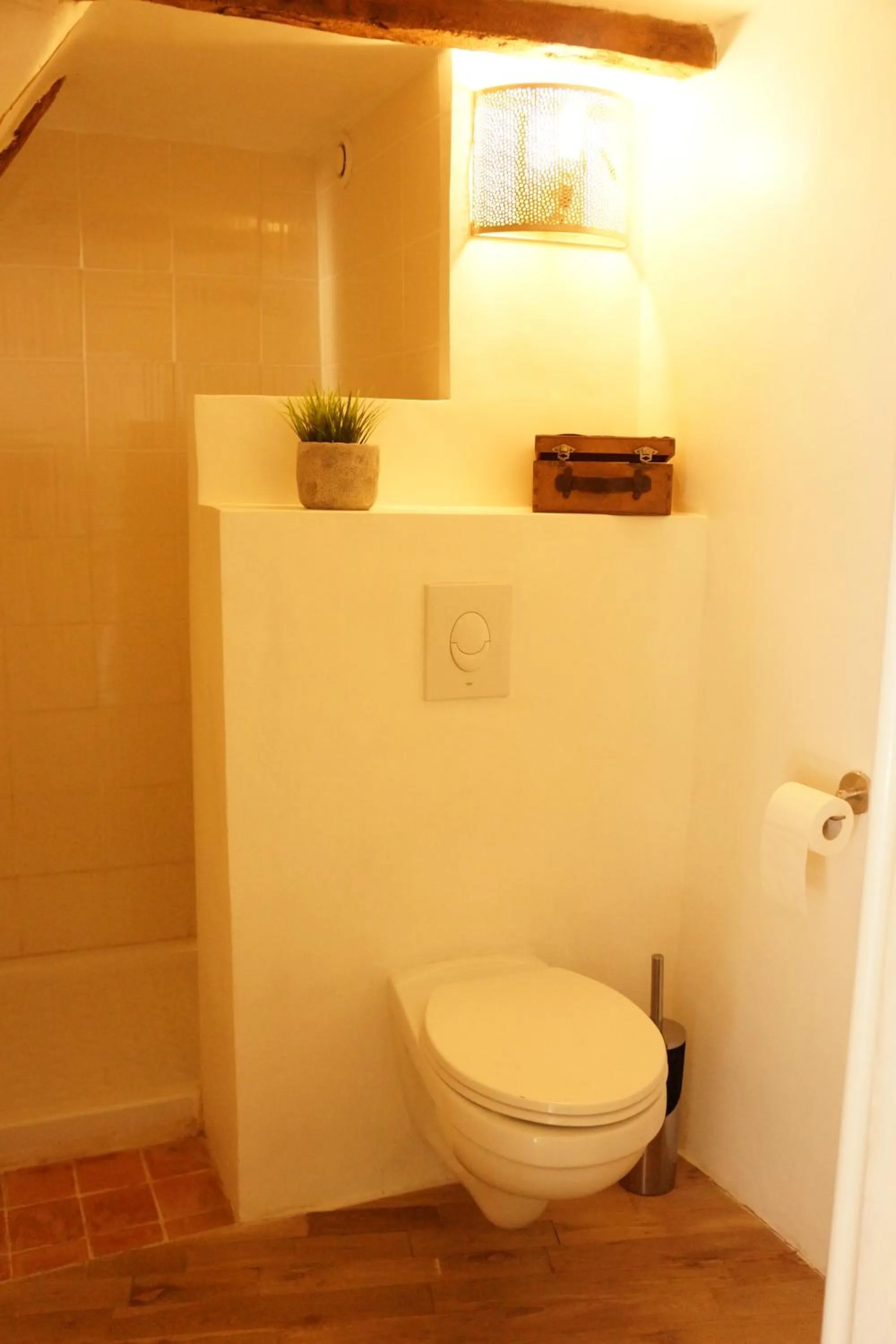 Bathroom in Longo Mai