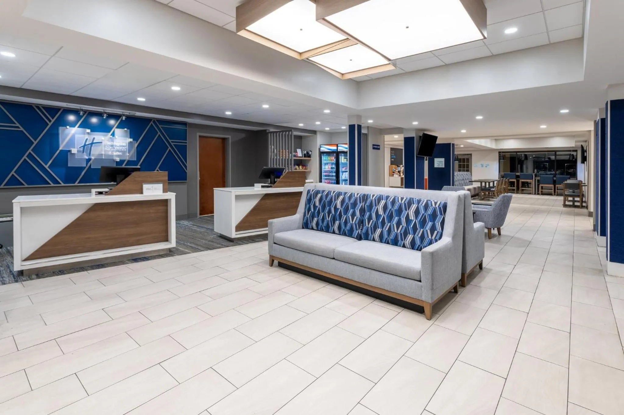 Property building in Holiday Inn Express Hotel & Suites Jackson - Flowood by IHG