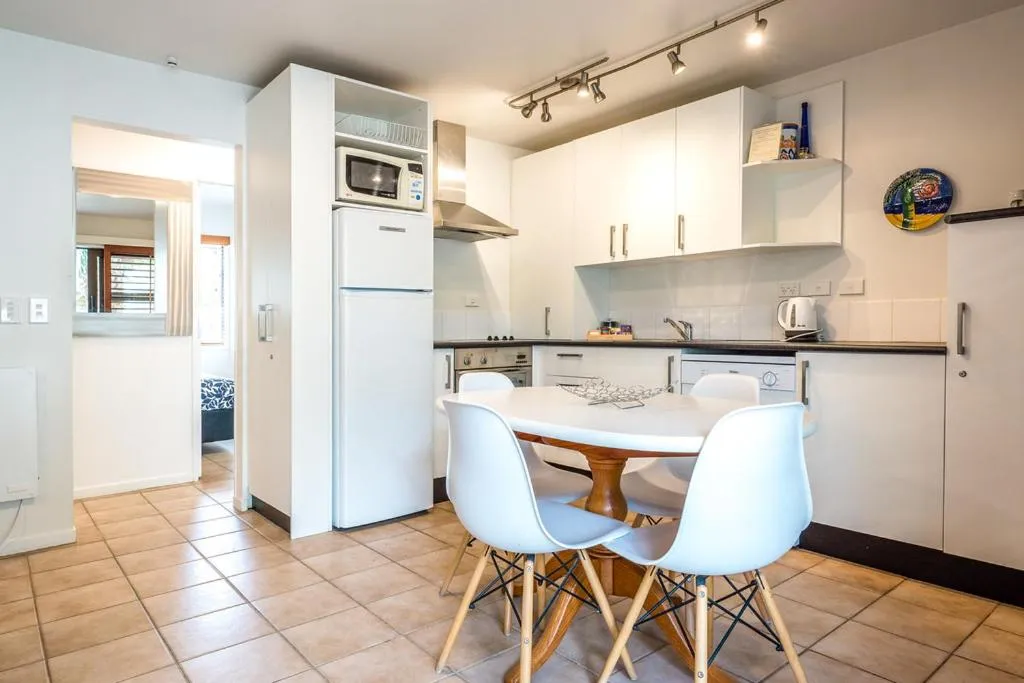 Onetangi Beach Apartments