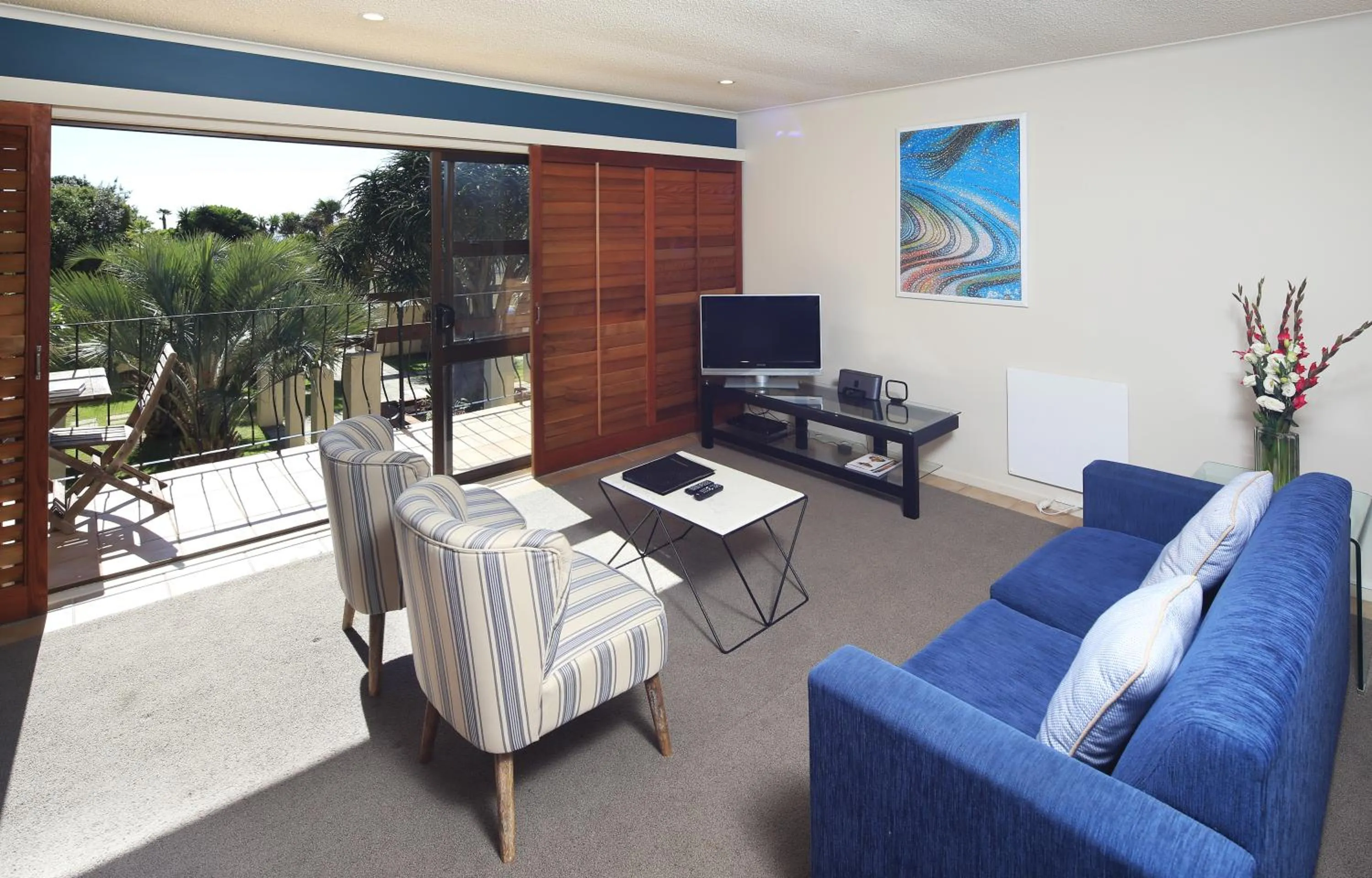 Living room in Onetangi Beach Apartments