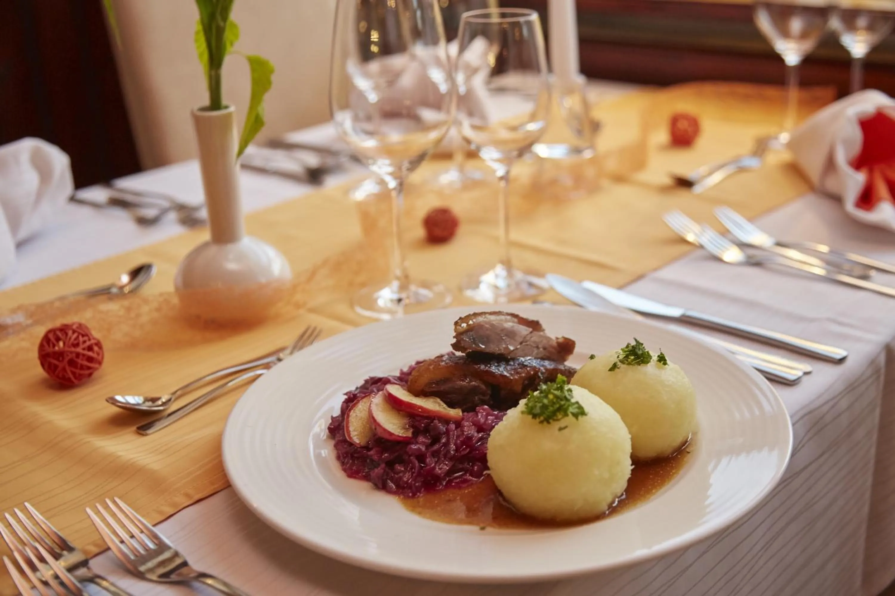Food and drinks in Flair-Hotel Waldfrieden