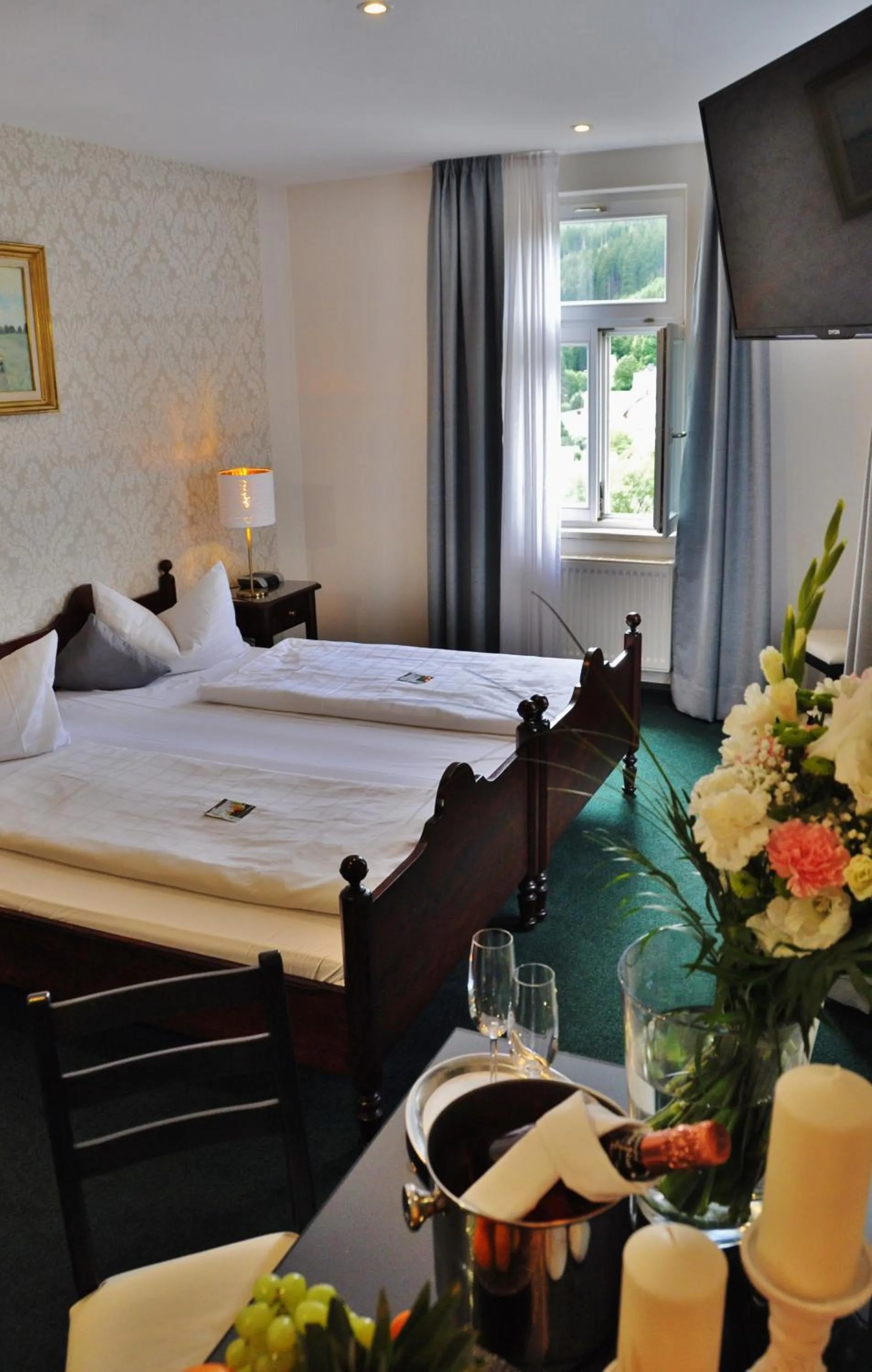 Bed in Flair-Hotel Waldfrieden