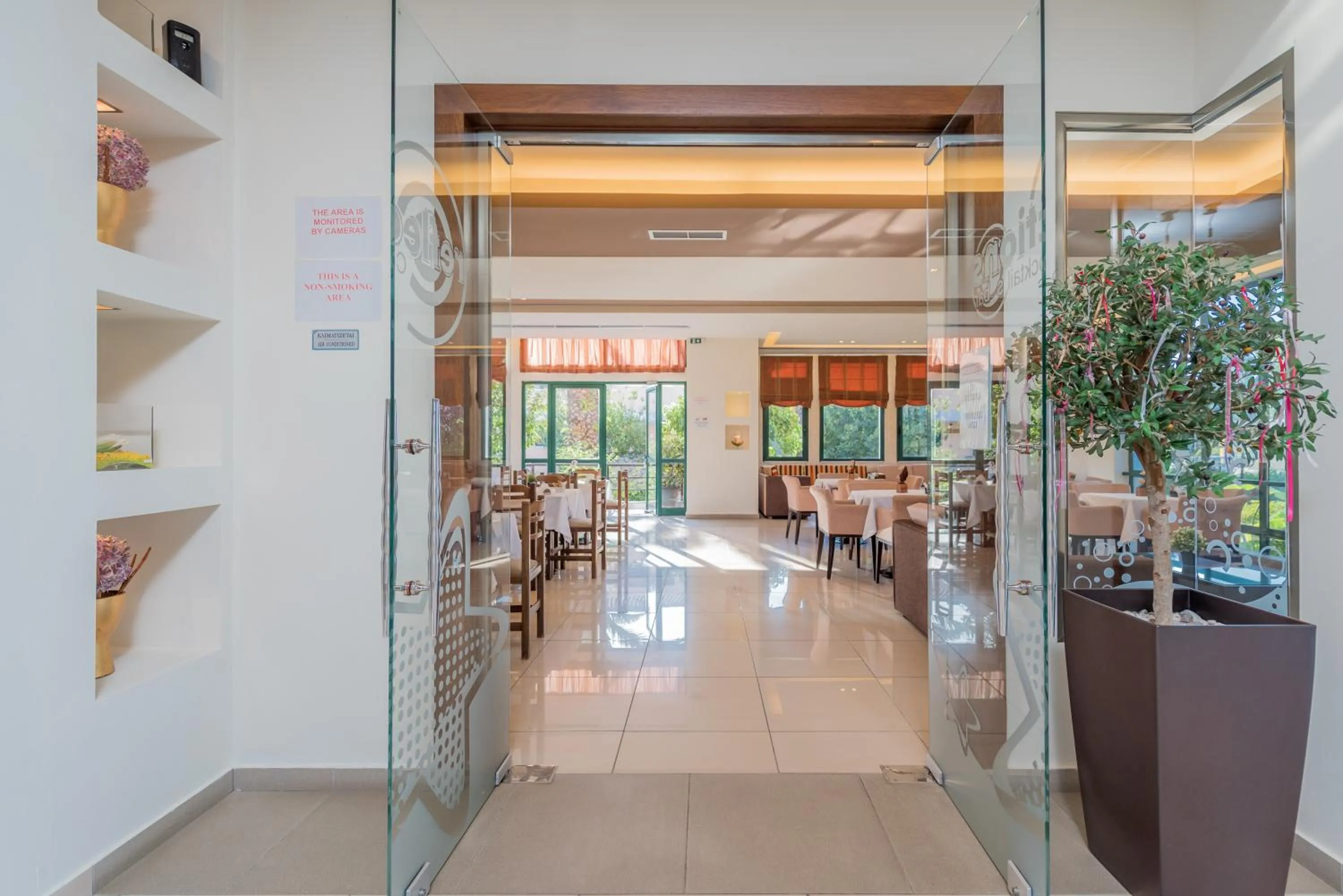 Property building in Oscar Hotel