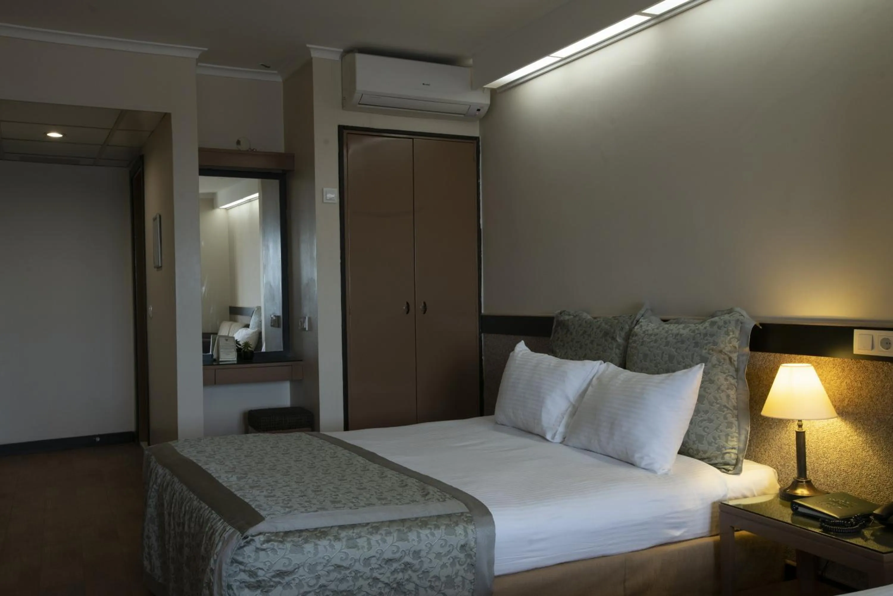 Bedroom, Bed in Kadıköy Rıhtım Hotel