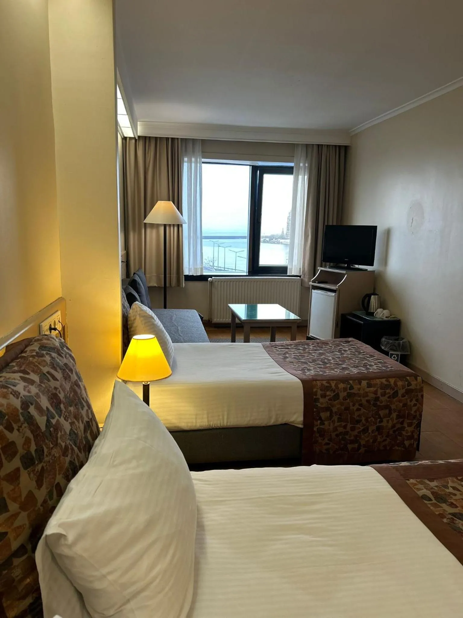 Bed in Kadıköy Rıhtım Hotel