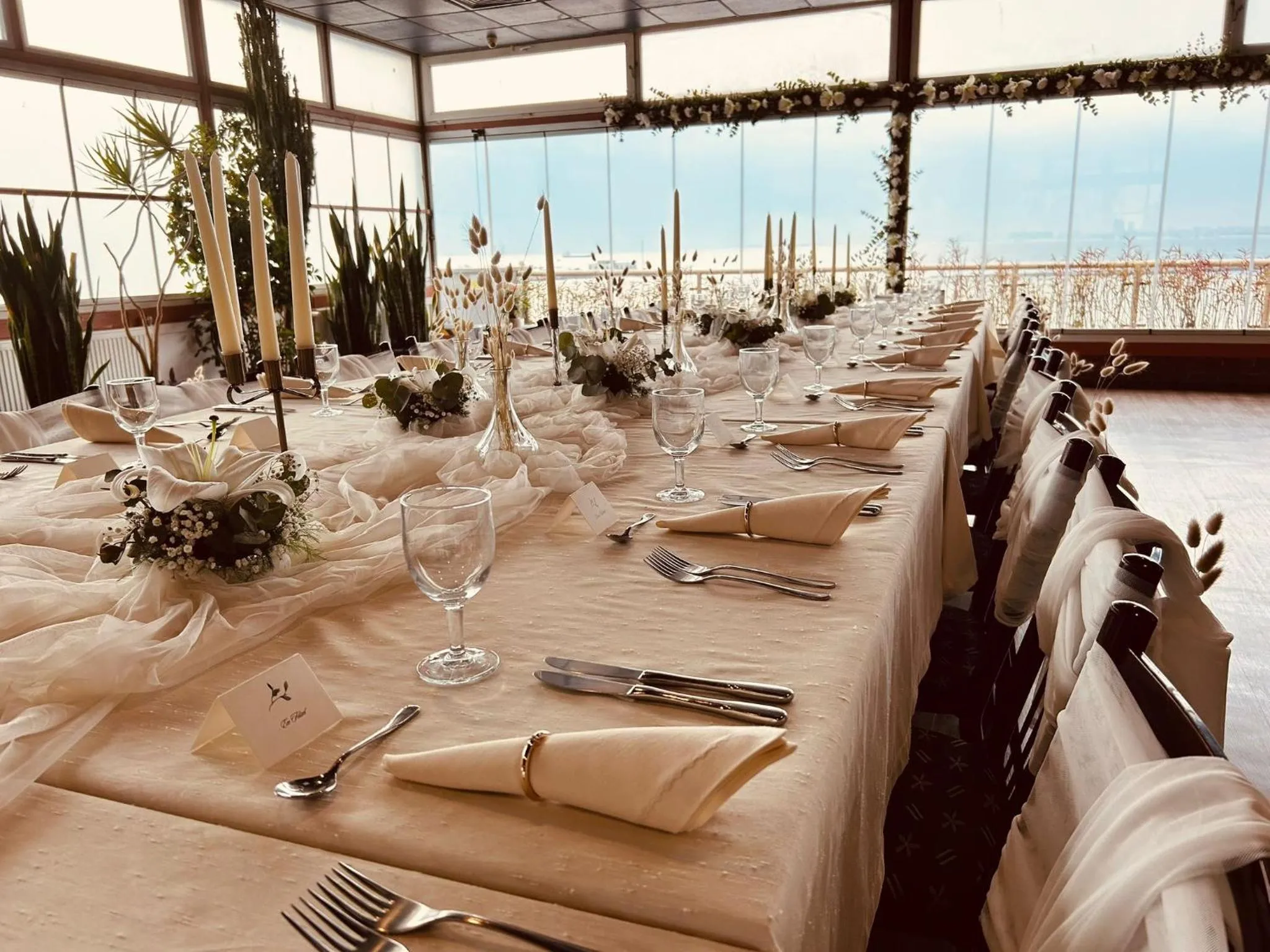 Restaurant/places to eat in Kadıköy Rıhtım Hotel