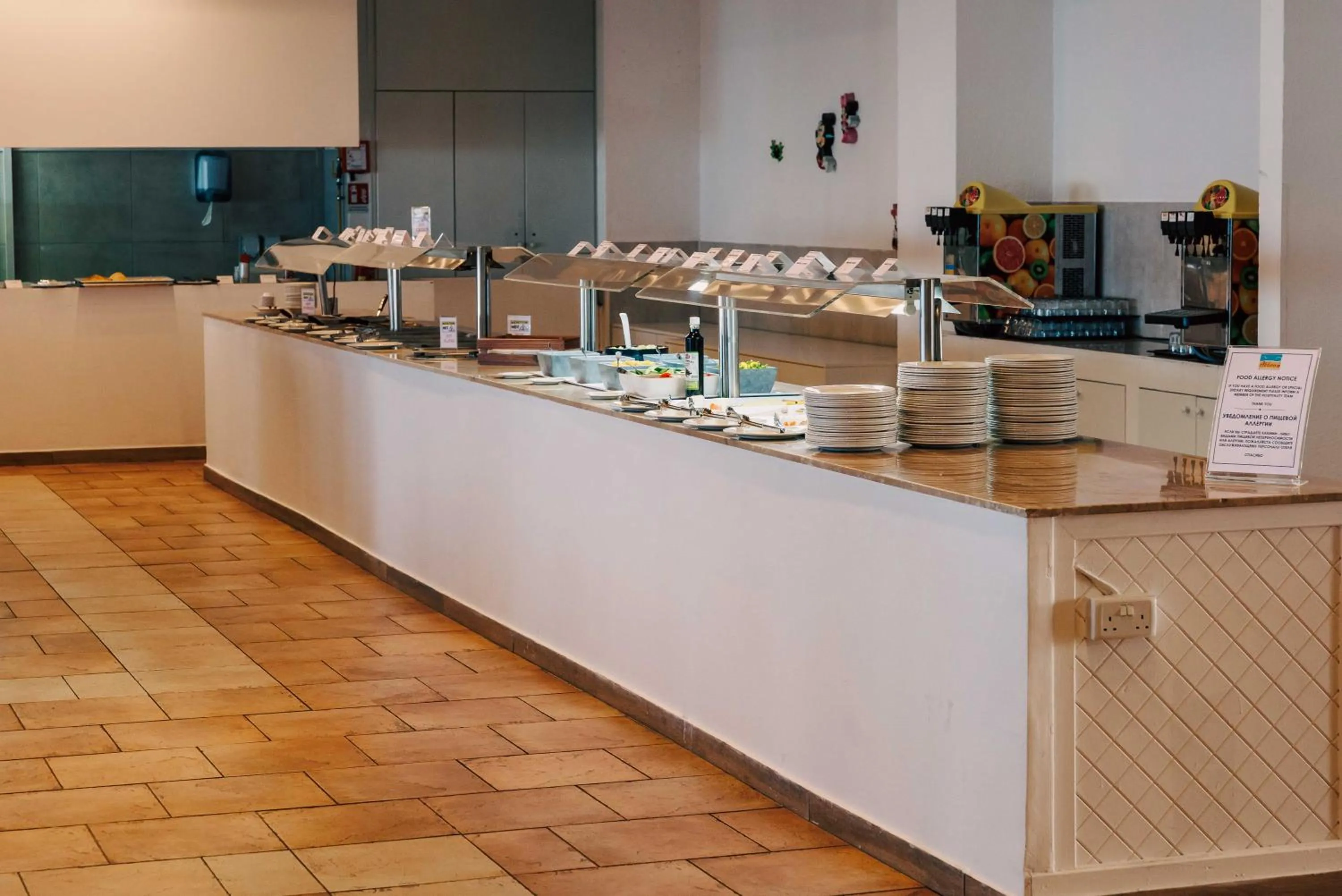 Restaurant/places to eat in Atlantica Akteon