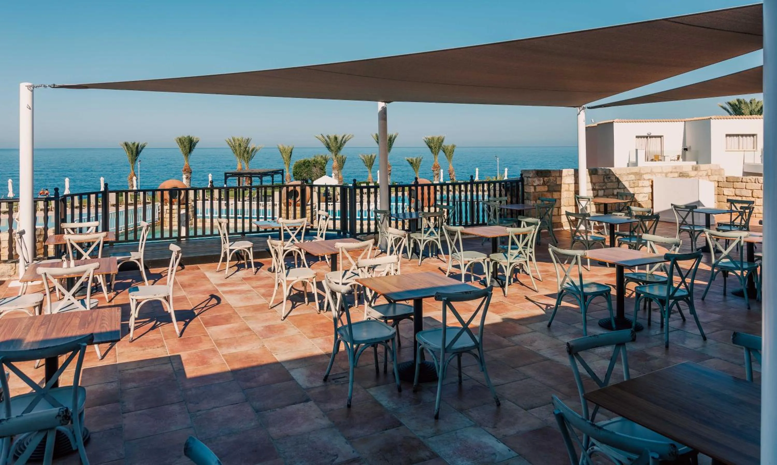 Restaurant/places to eat in Atlantica Akteon