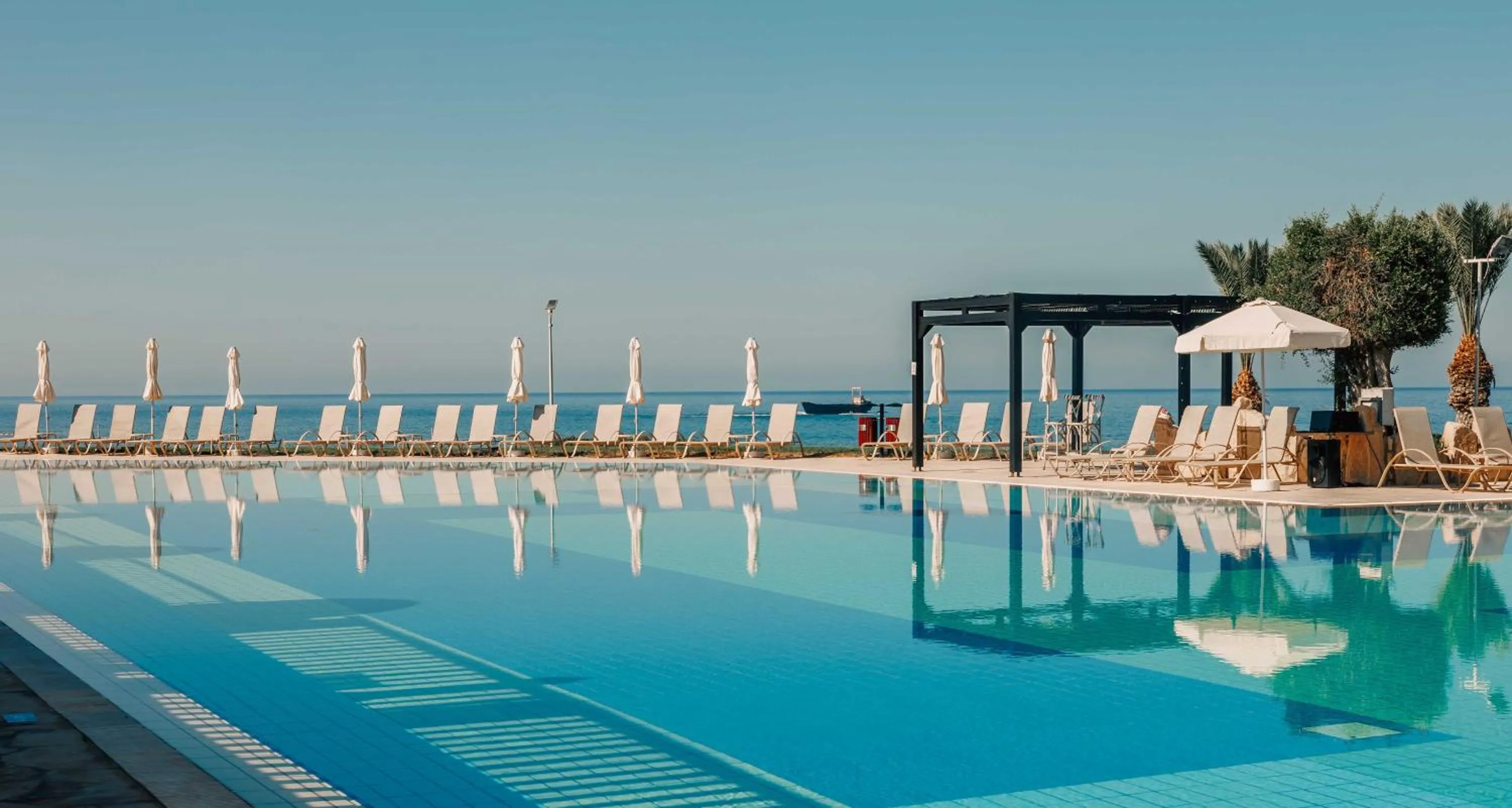 Lounge or bar in Atlantica Akteon