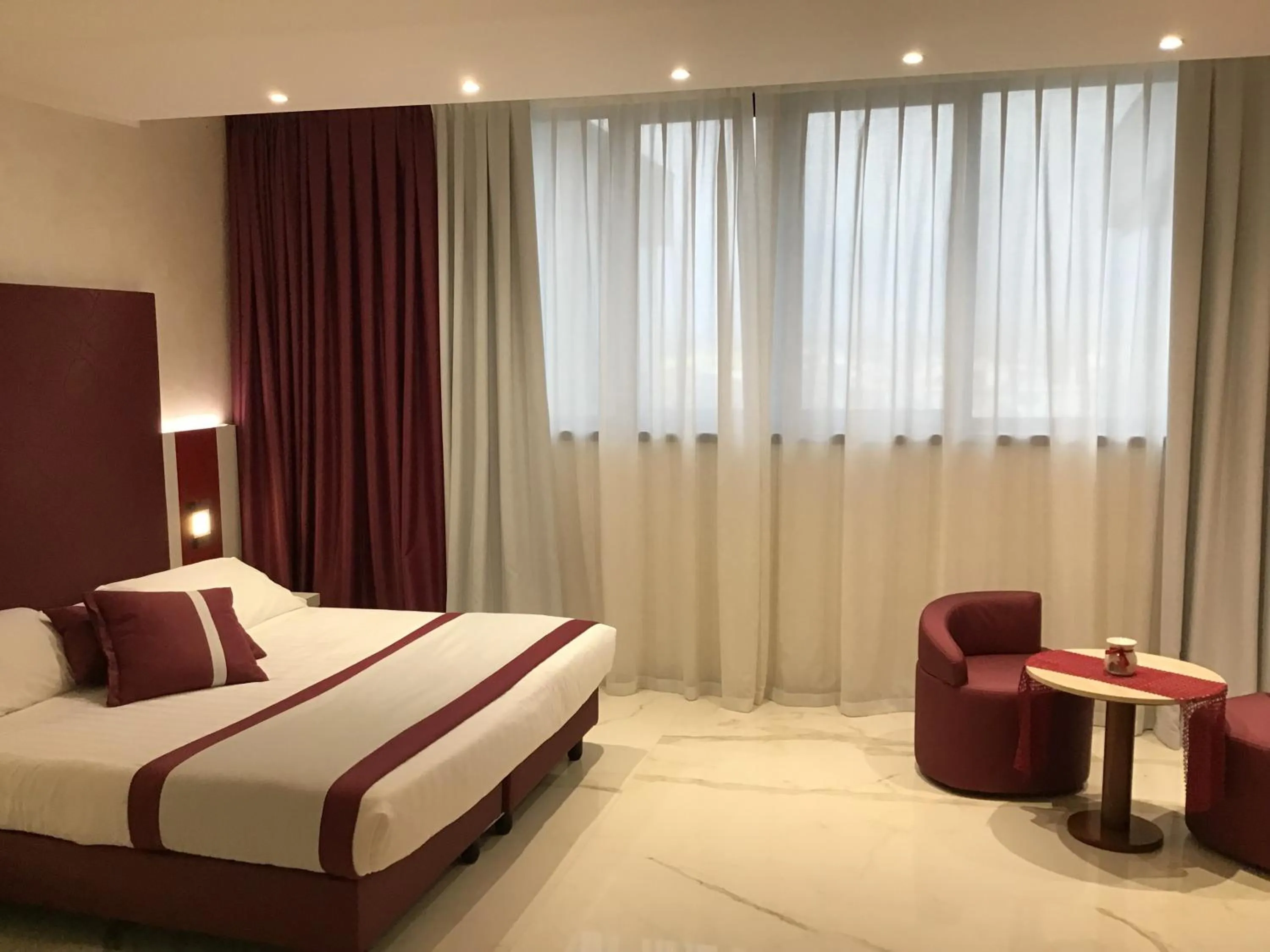 Coffee/tea facilities, Bed in Best Western Hotel Rocca