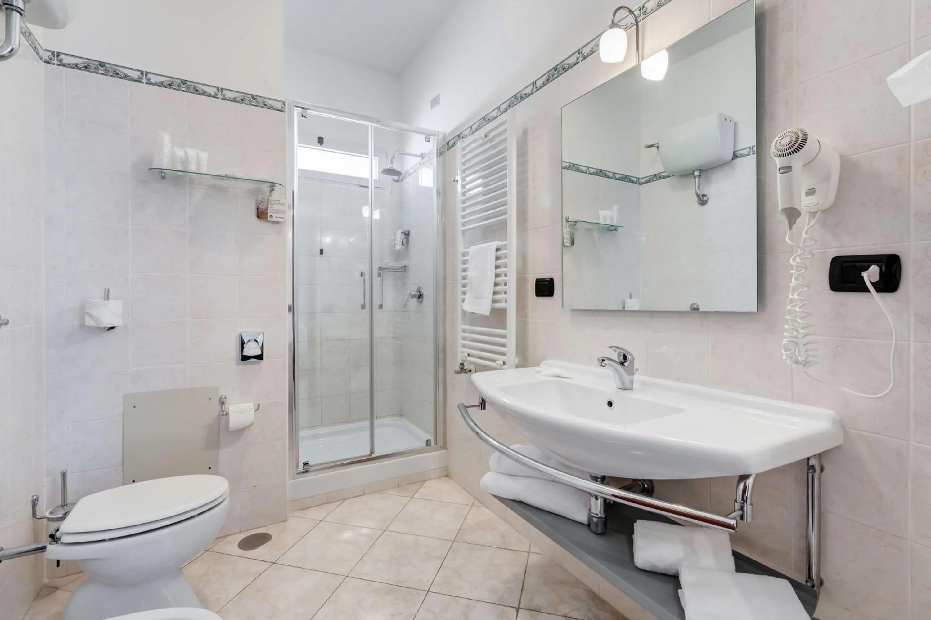 Shower in Best Western Hotel Rocca