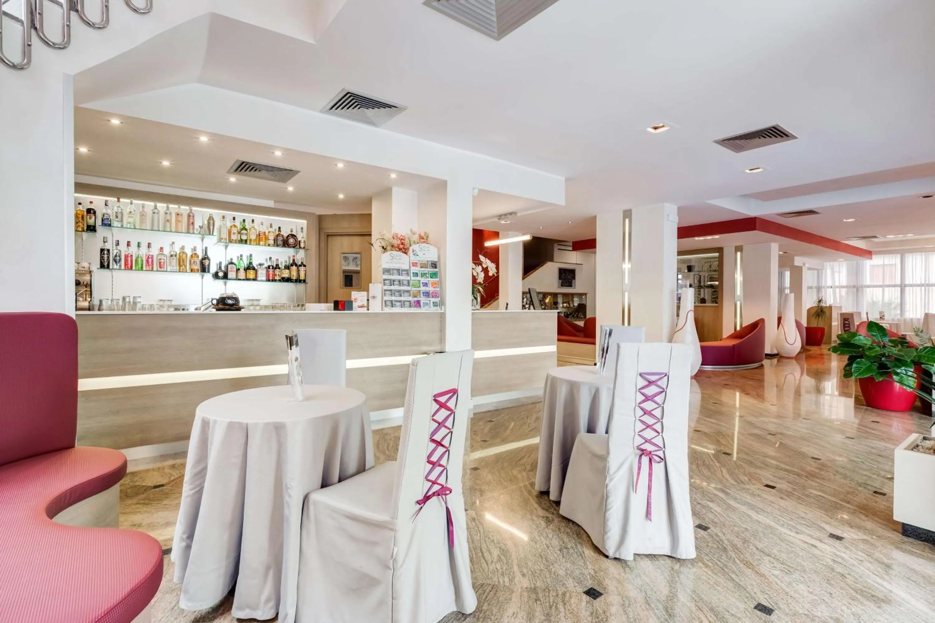 Lobby or reception in Best Western Hotel Rocca