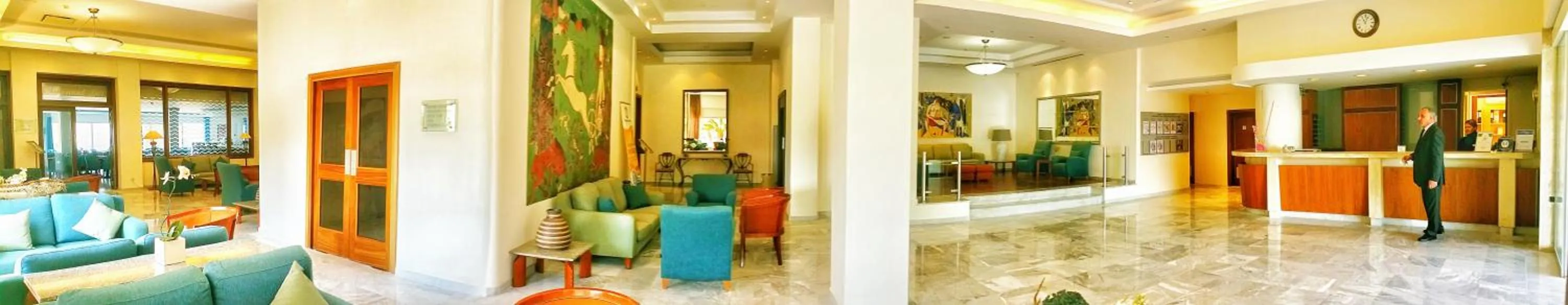 Lobby or reception in Cynthiana Beach Hotel