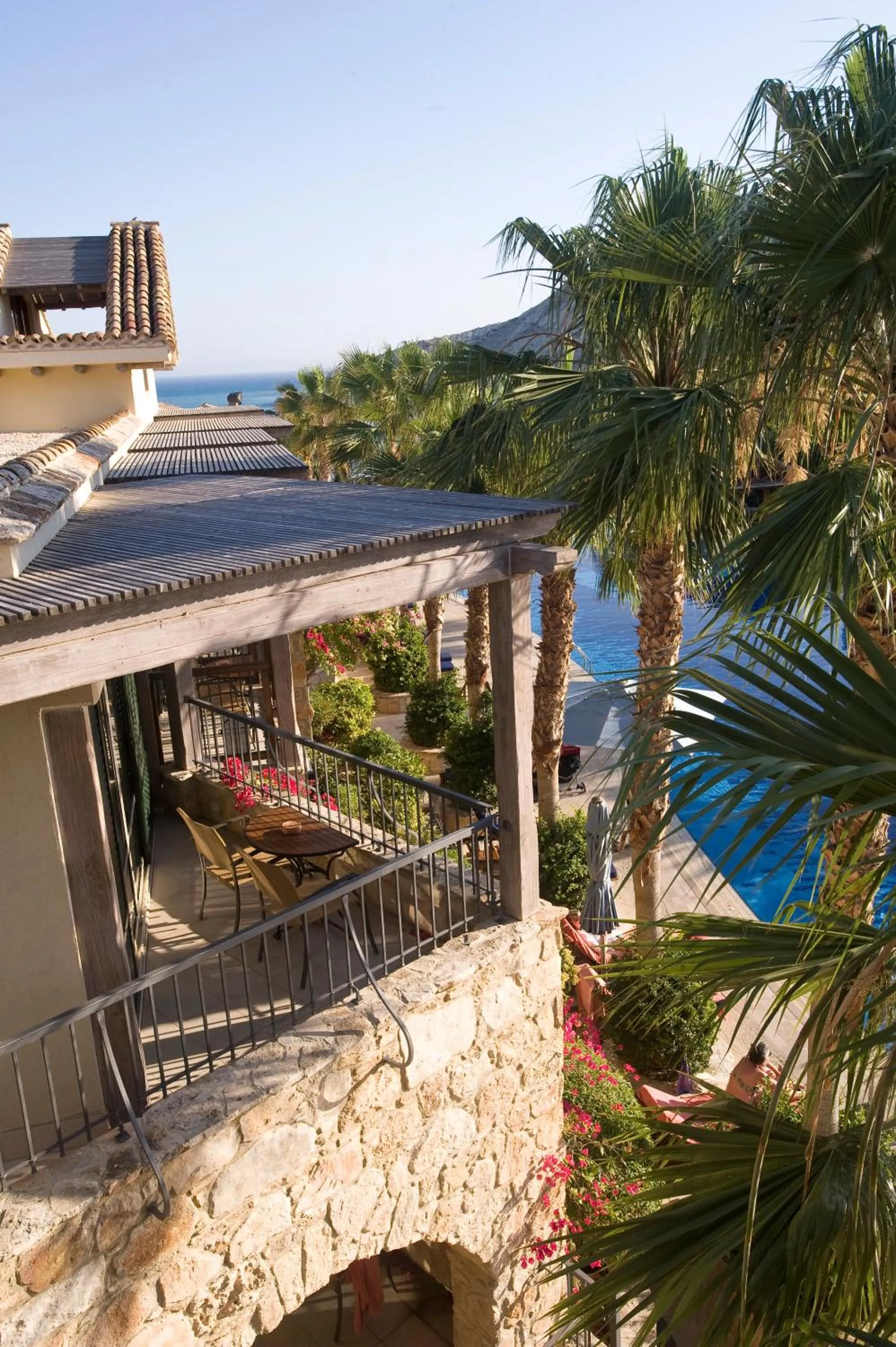 Facade/entrance in Columbia Beach Resort