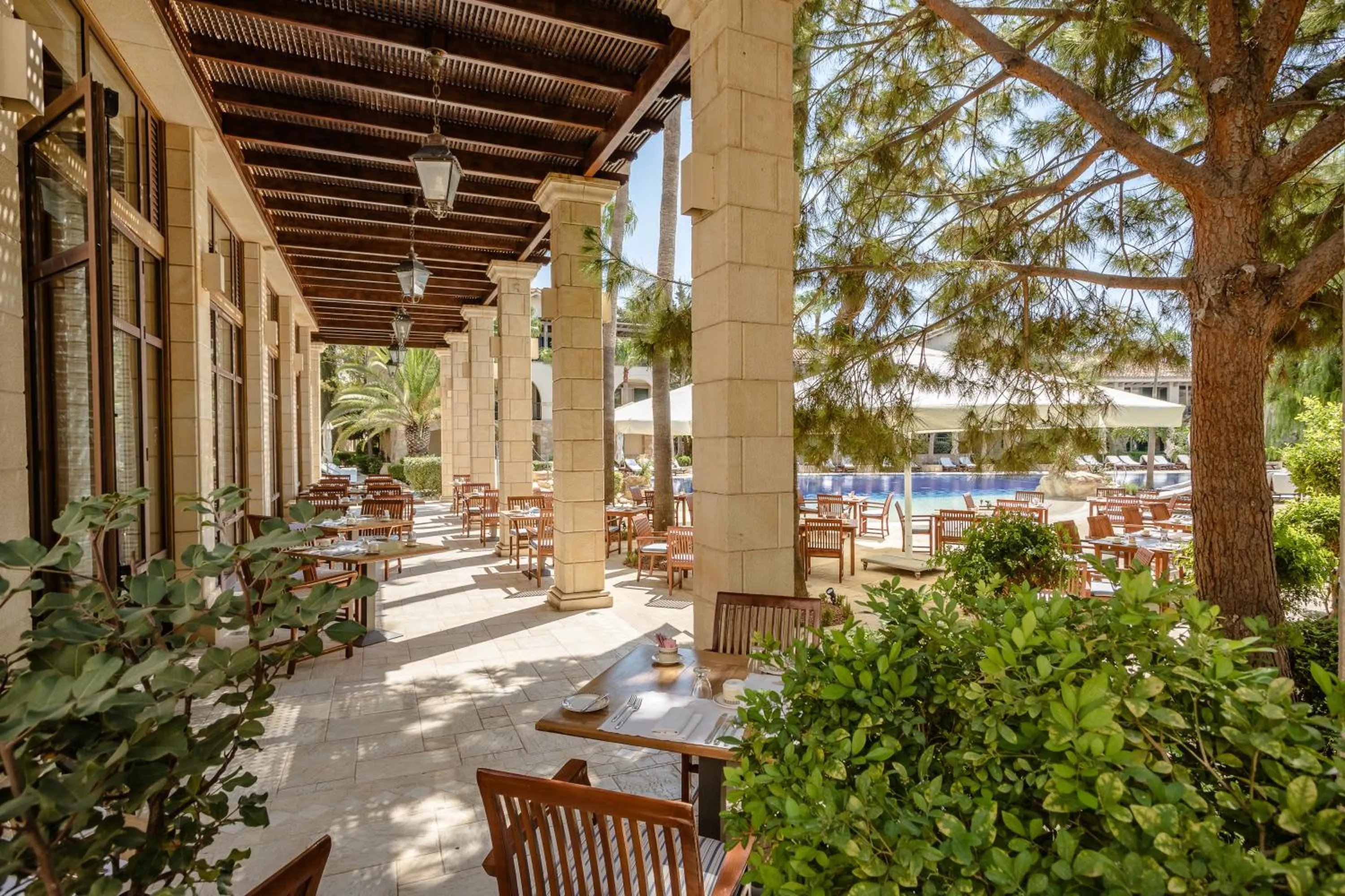 Property building in Columbia Beach Resort