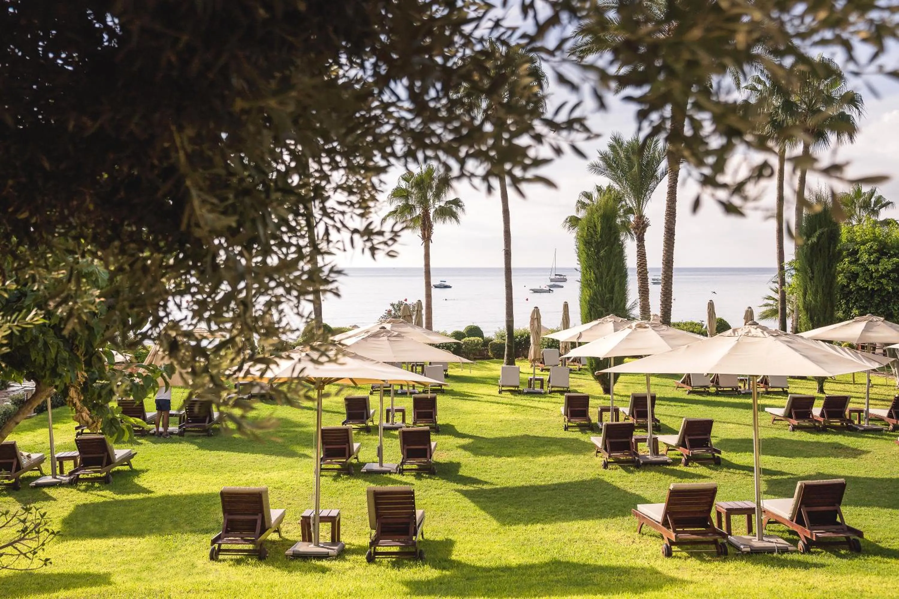 Garden in Columbia Beach Resort