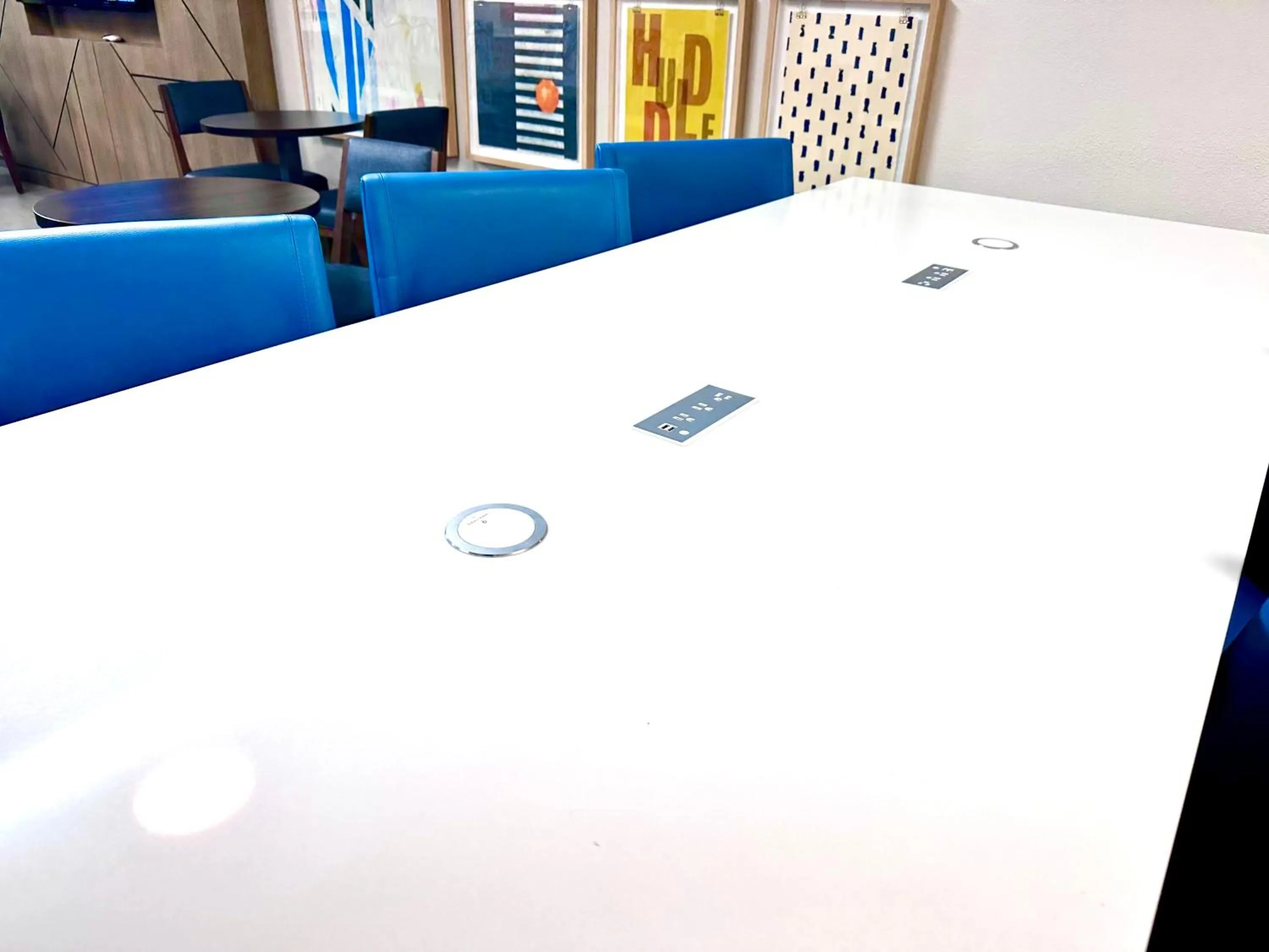 Breakfast in Holiday Inn Express Hotel & Suites Hinesville by IHG